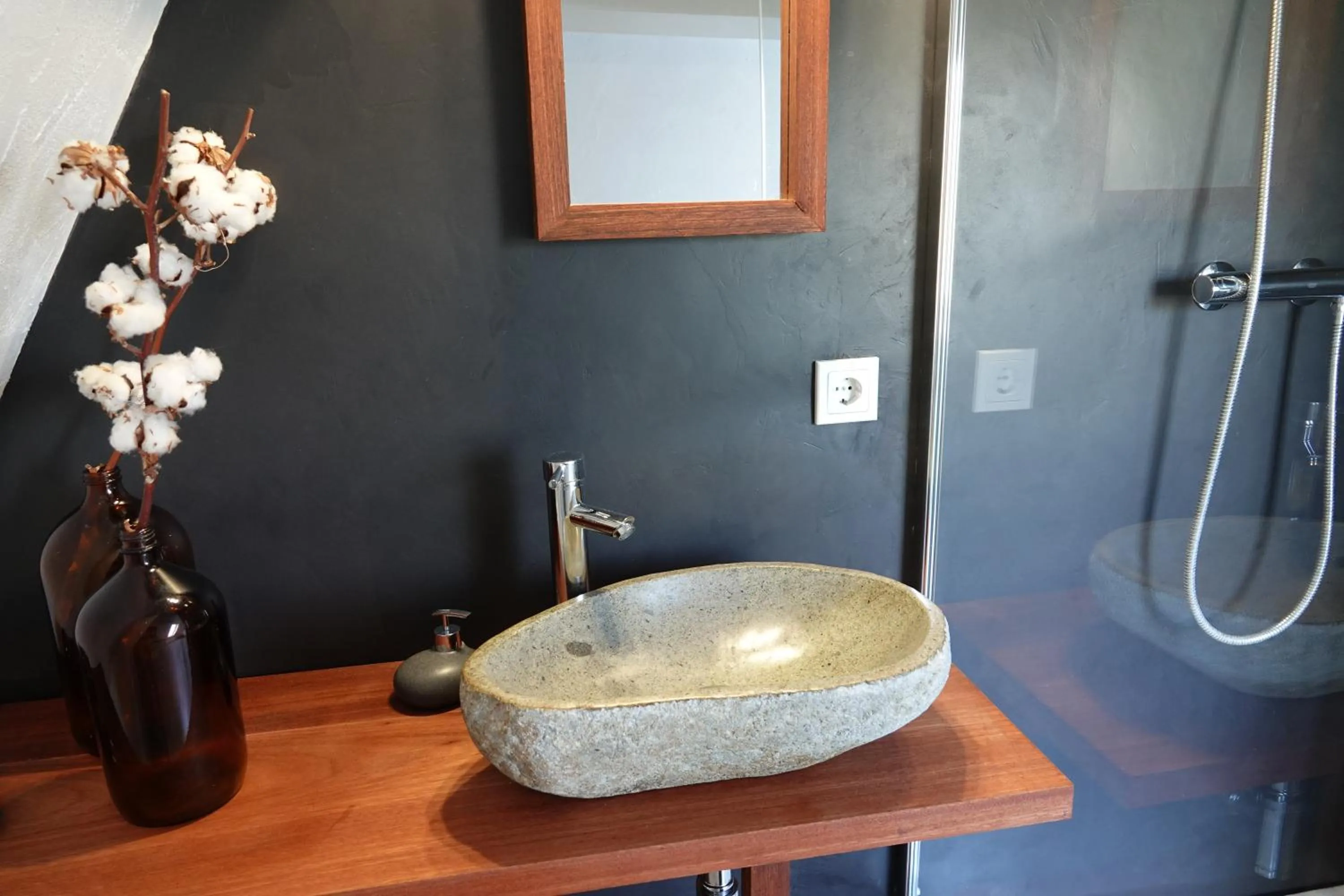 Bathroom in B&B Welgelegen