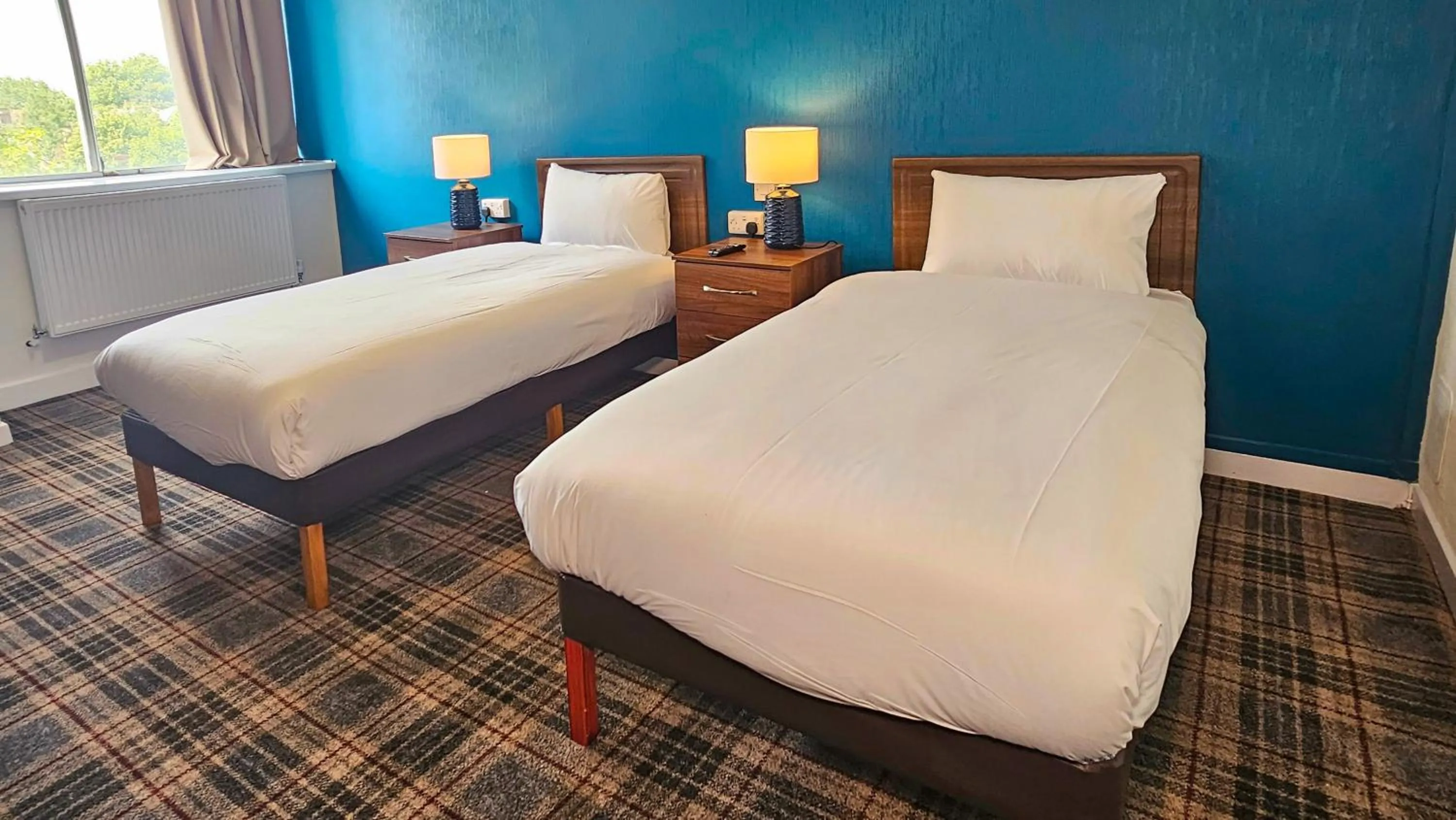 Bed in Hampstead Britannia