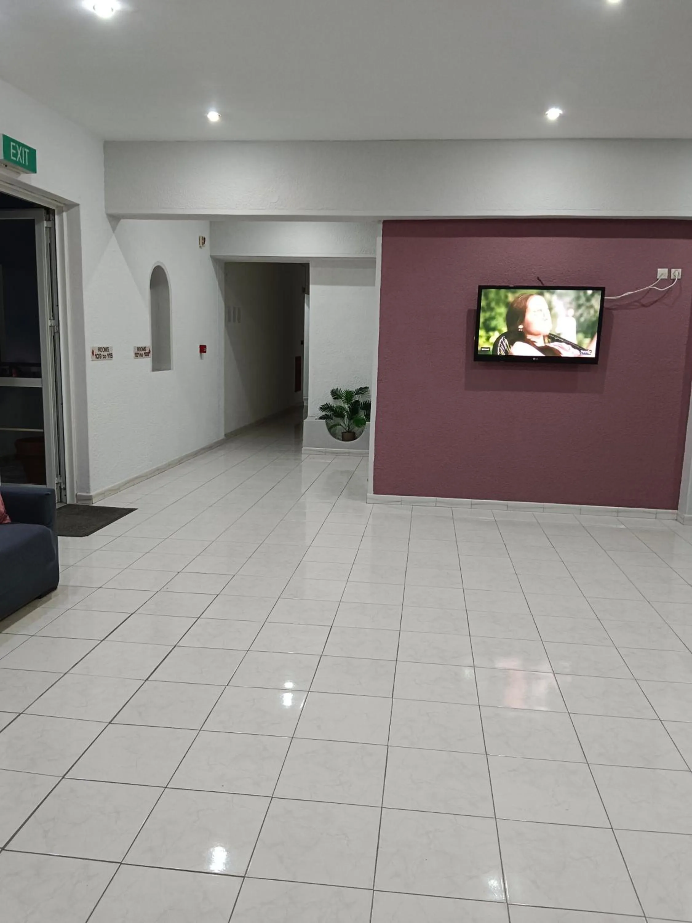 Communal lounge/ TV room in Pyrgos Hotel Apartments