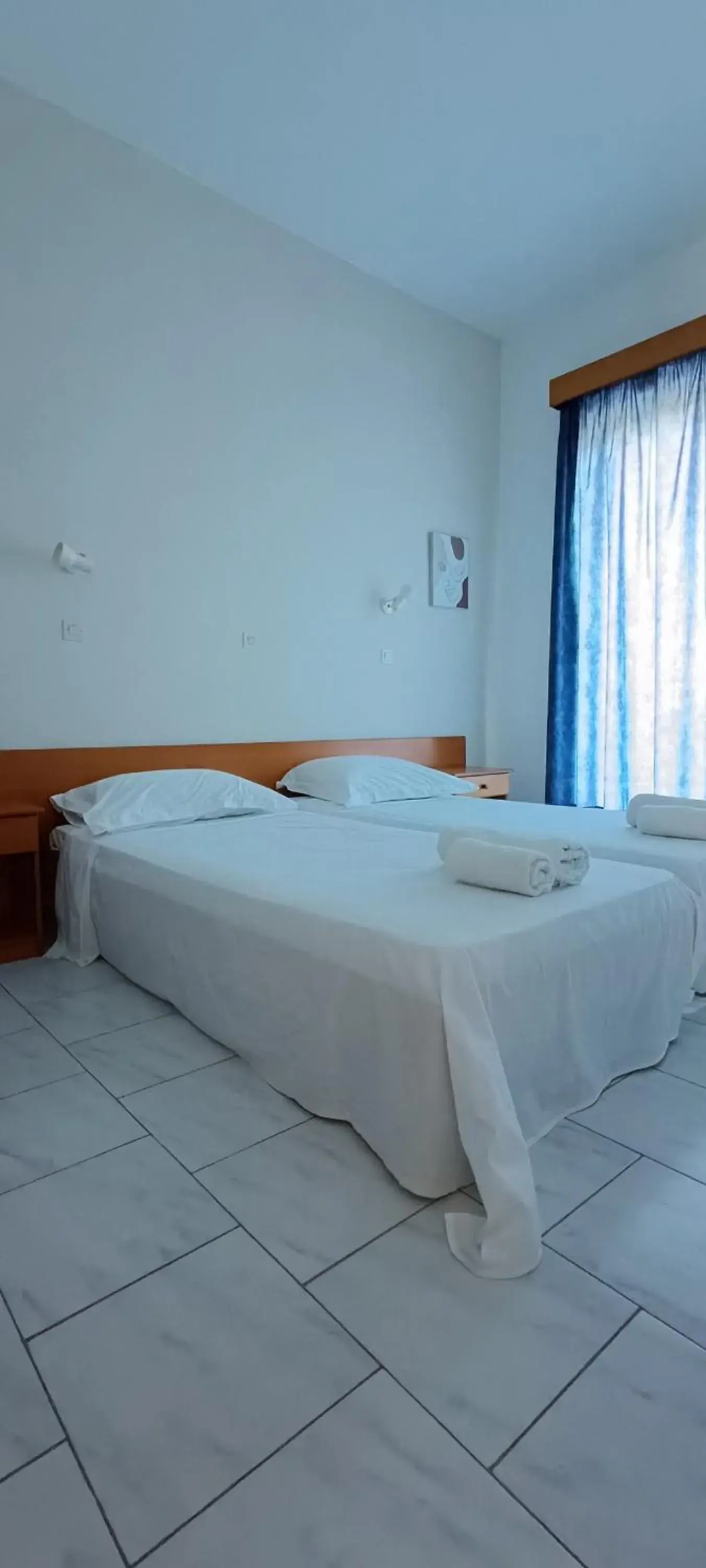 Triple Room with View in Pyrgos Hotel Apartments Triple Room with View in Pyrgos Hotel Apartments