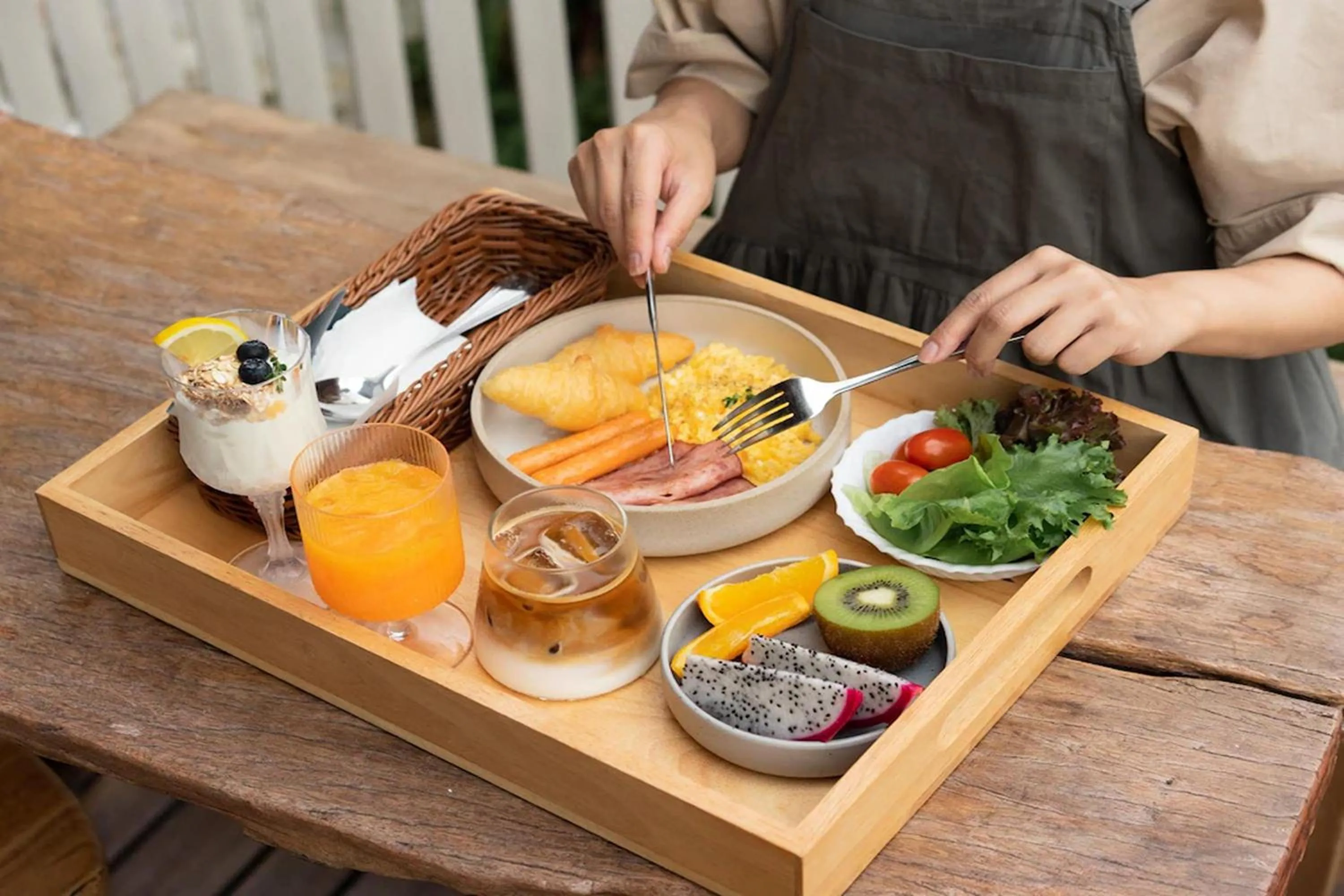 Food and drinks in Taryn Tara Cafe and Stay