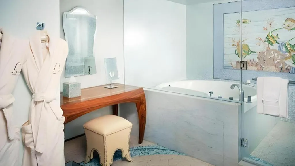 Aulani, A Disney Resort And Spa