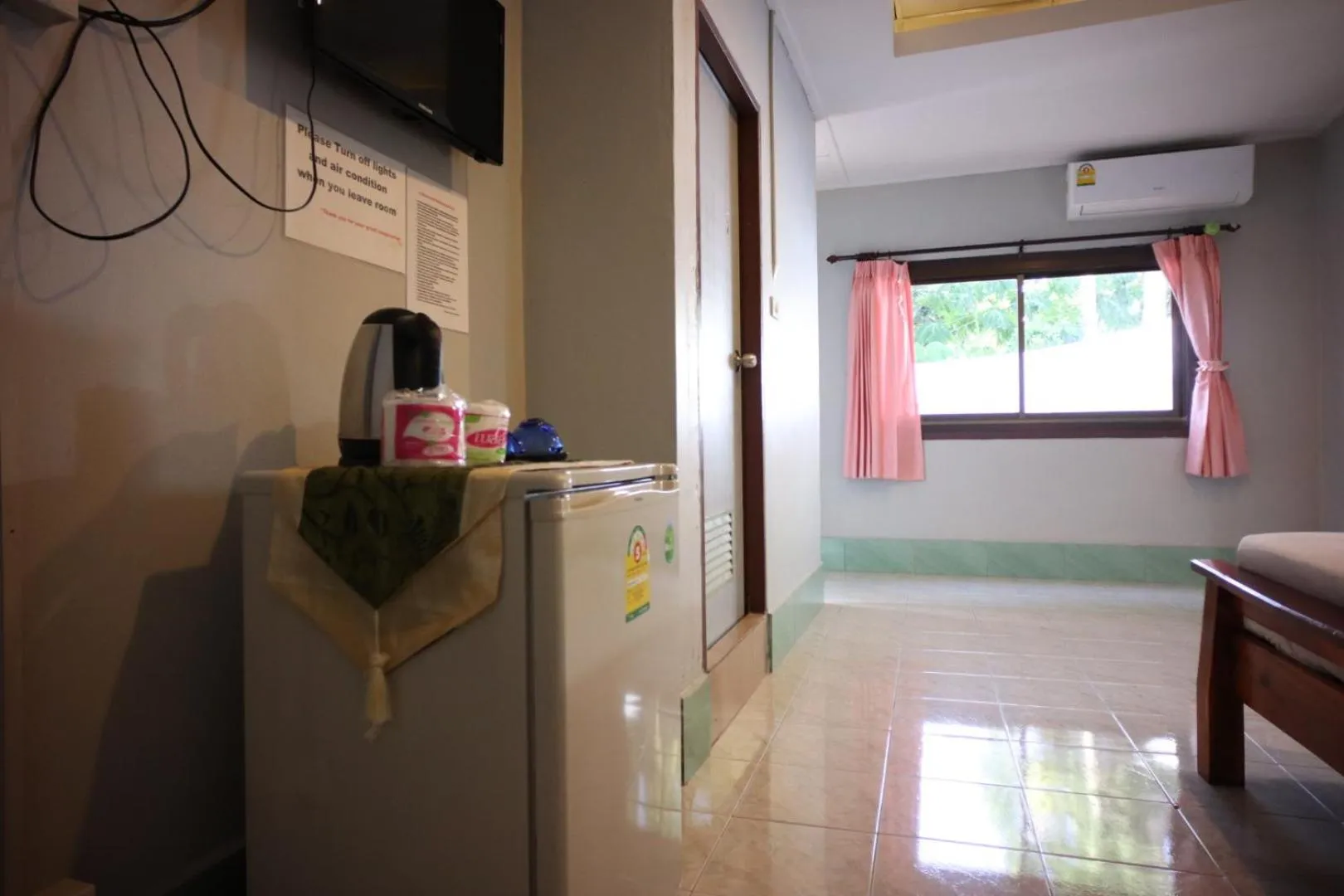 Marina hut guest house