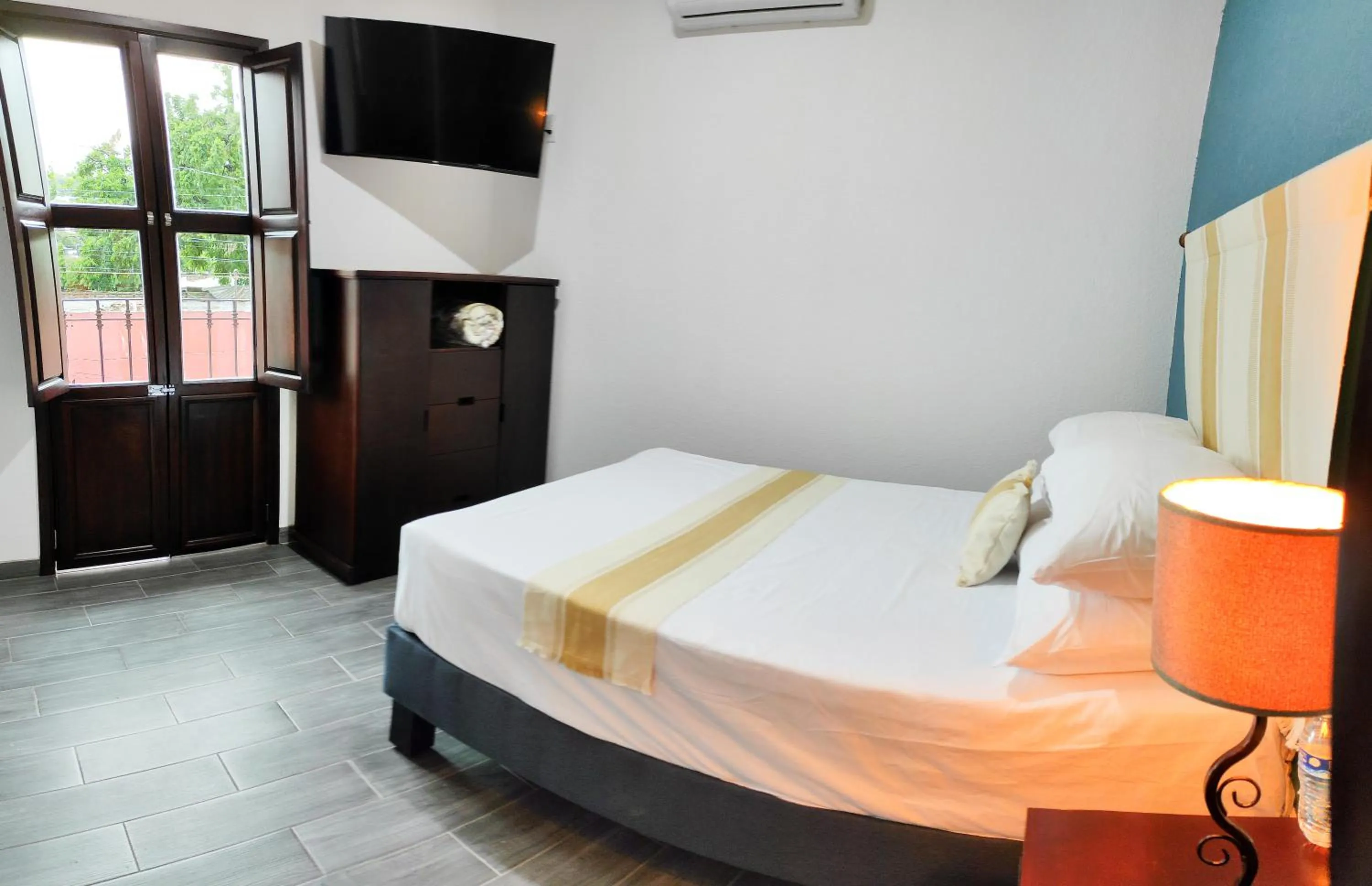 Bed in Nueve Agaves Hotel