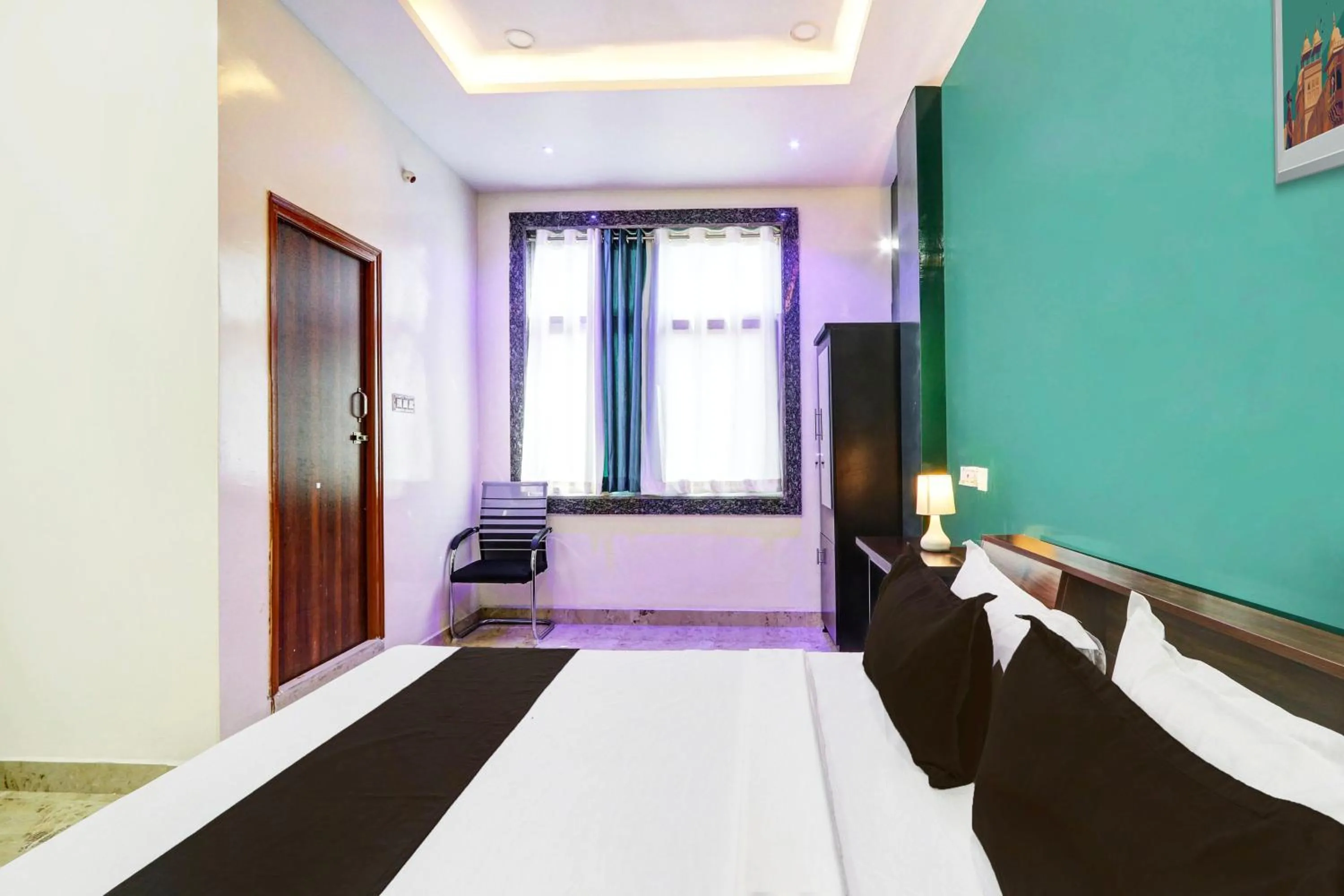 Bedroom, Bed in Hotel O Stayo