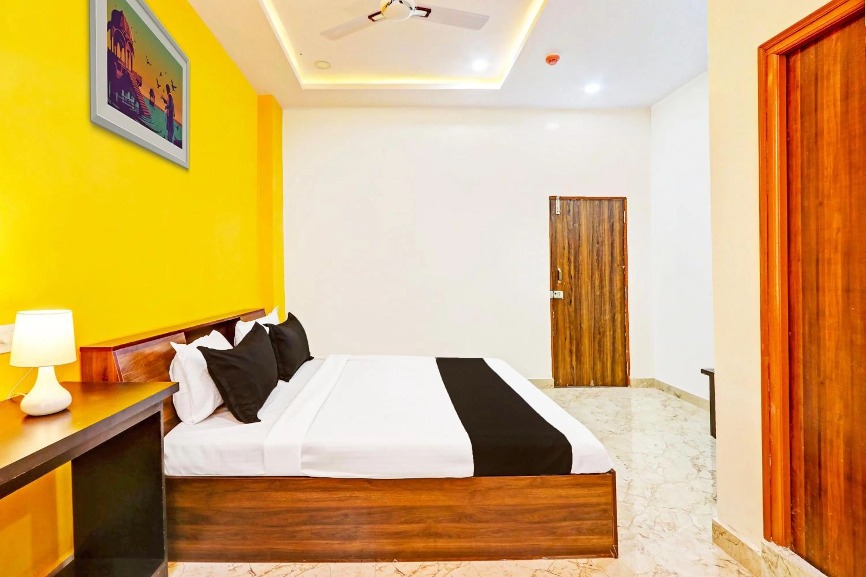 Bedroom, Bed in Hotel O Stayo