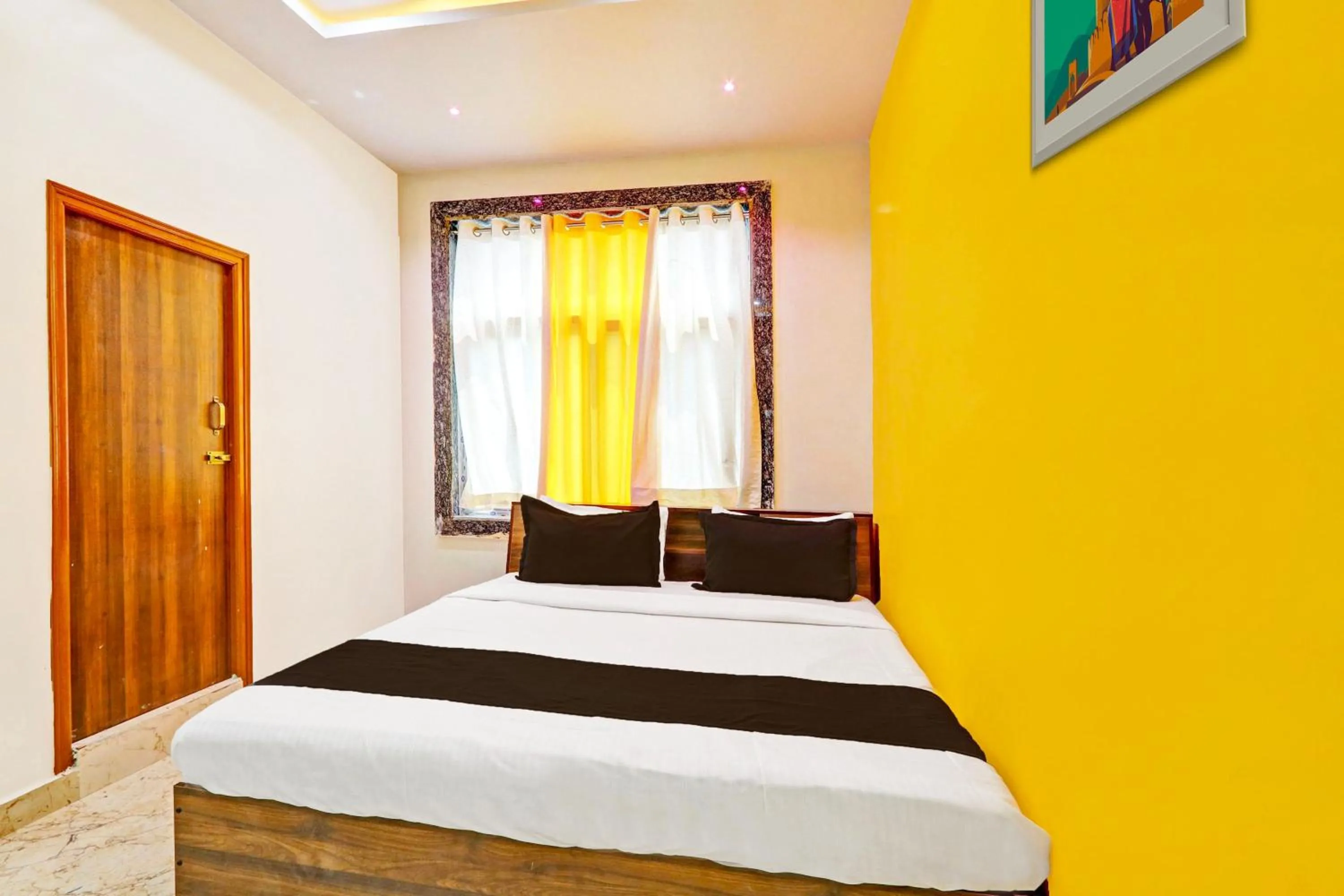Bedroom, Bed in Hotel O Stayo