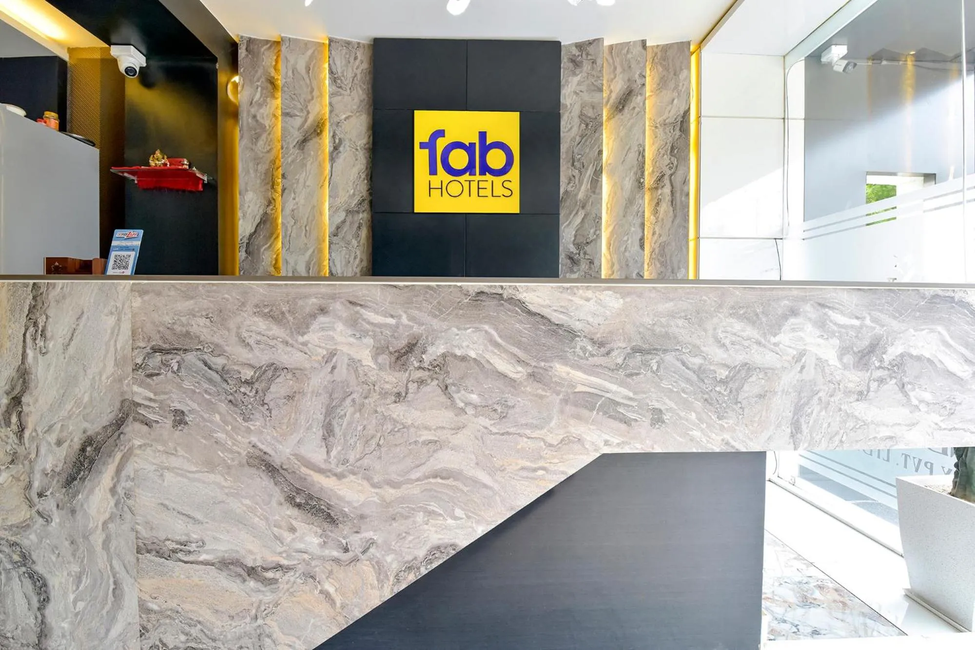 Lobby or reception in FabHotel Prime The Grey Circle