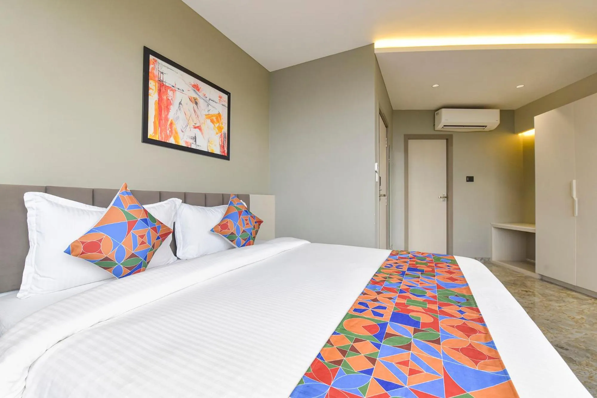 Bed in FabHotel Prime The Grey Circle