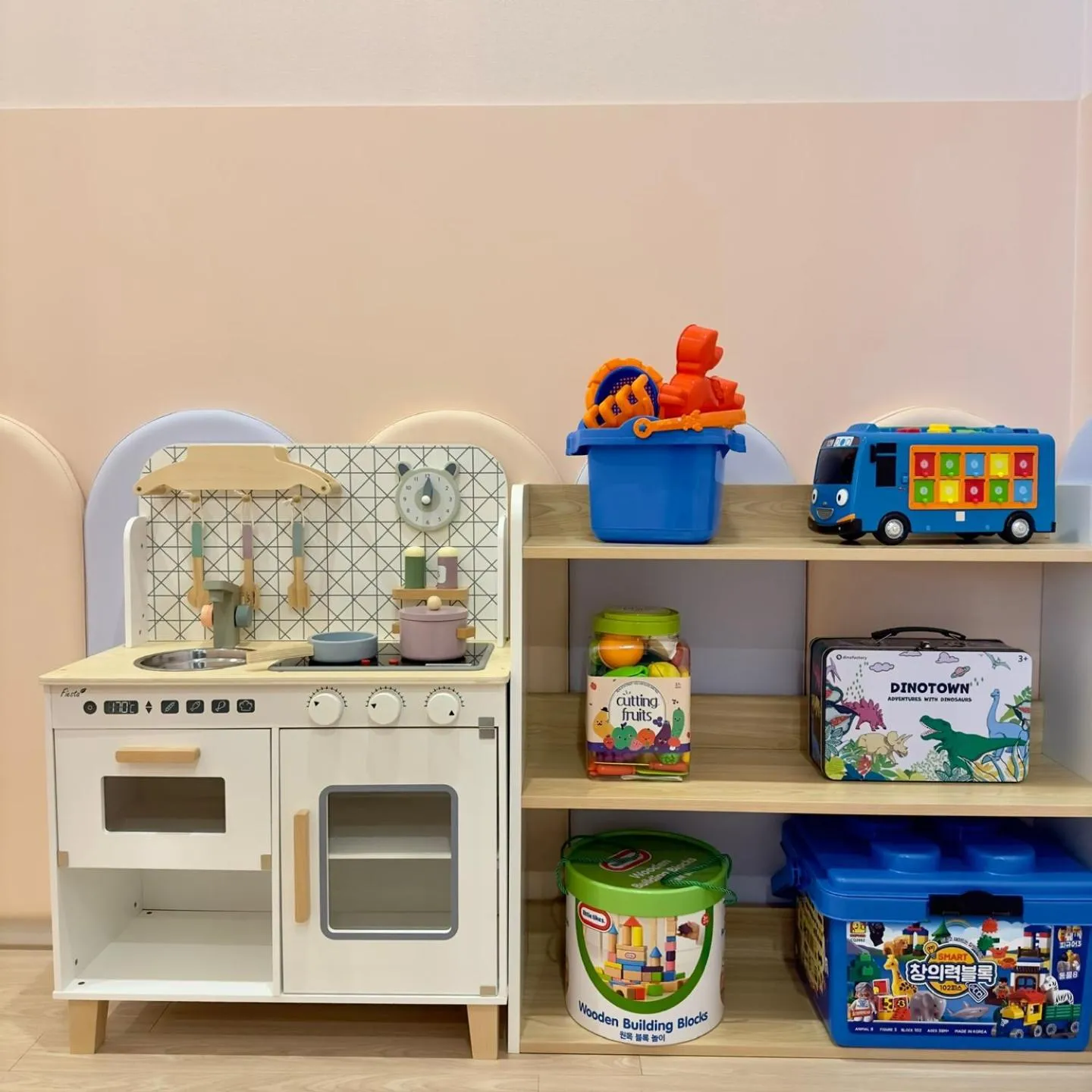 Doan Pool villa & Kids Hotel