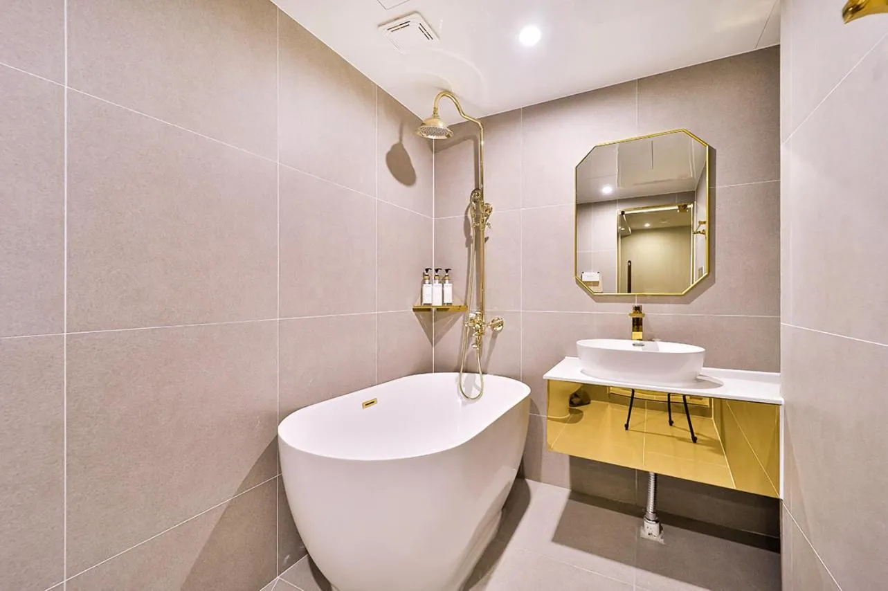 Bathroom in Denbasta Hotel Daeyeon