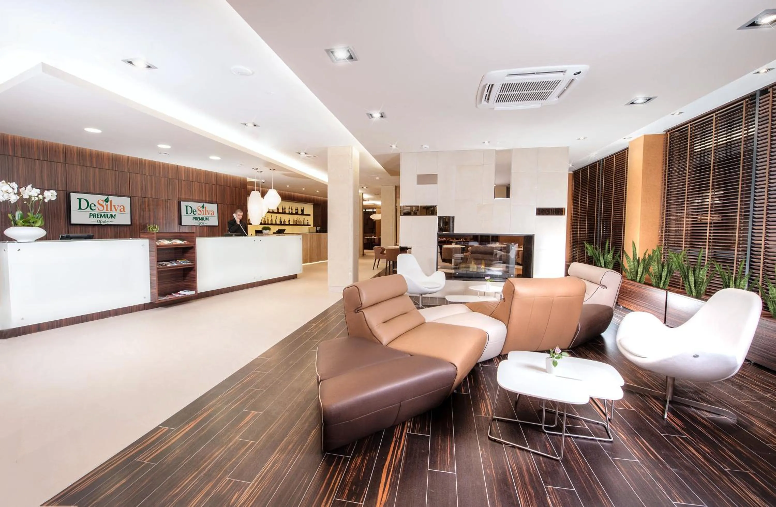 Lobby or reception in Hotel DeSilva Premium Opole