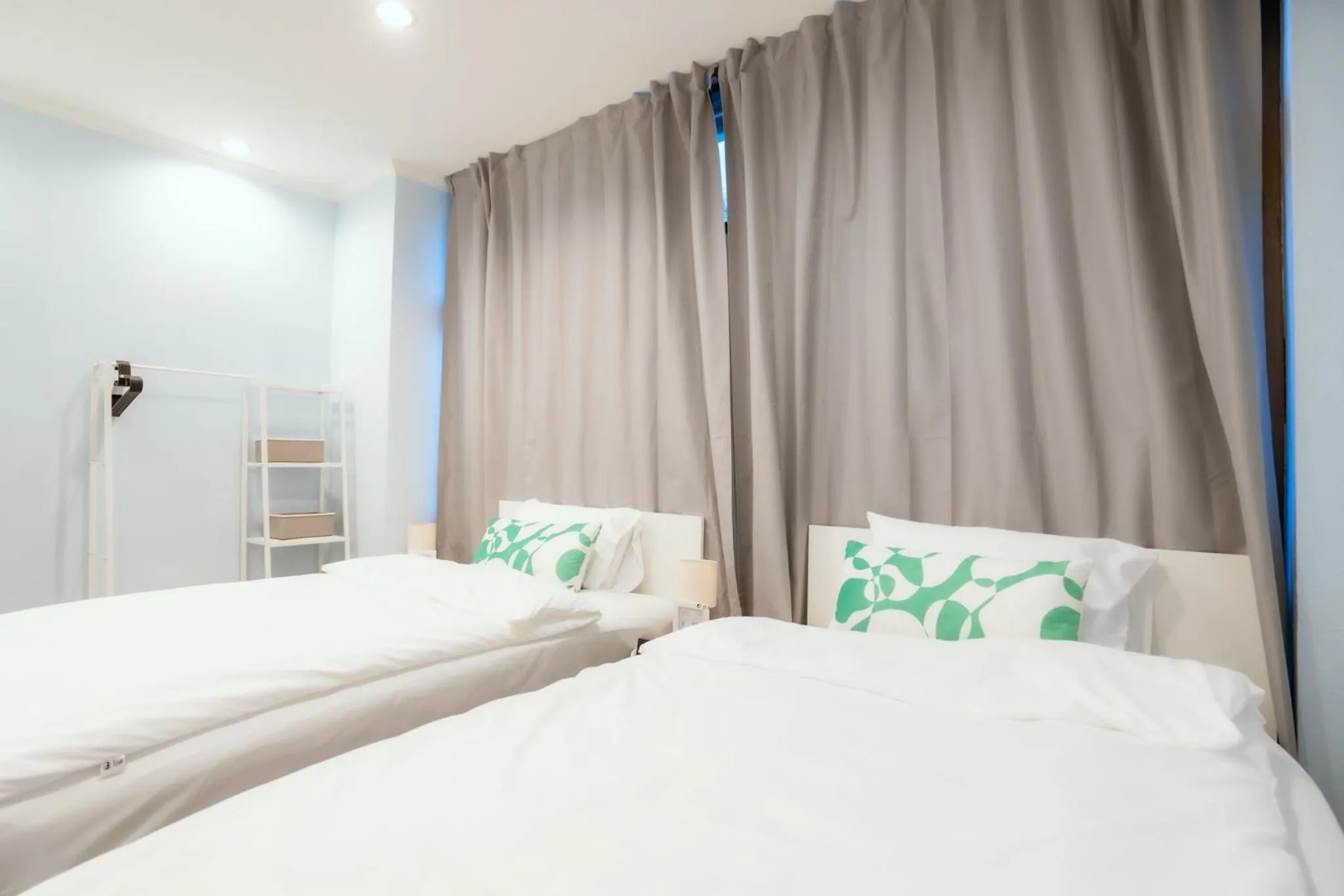 Bed in 420 Hostel - Ekkamai Buds & Beds