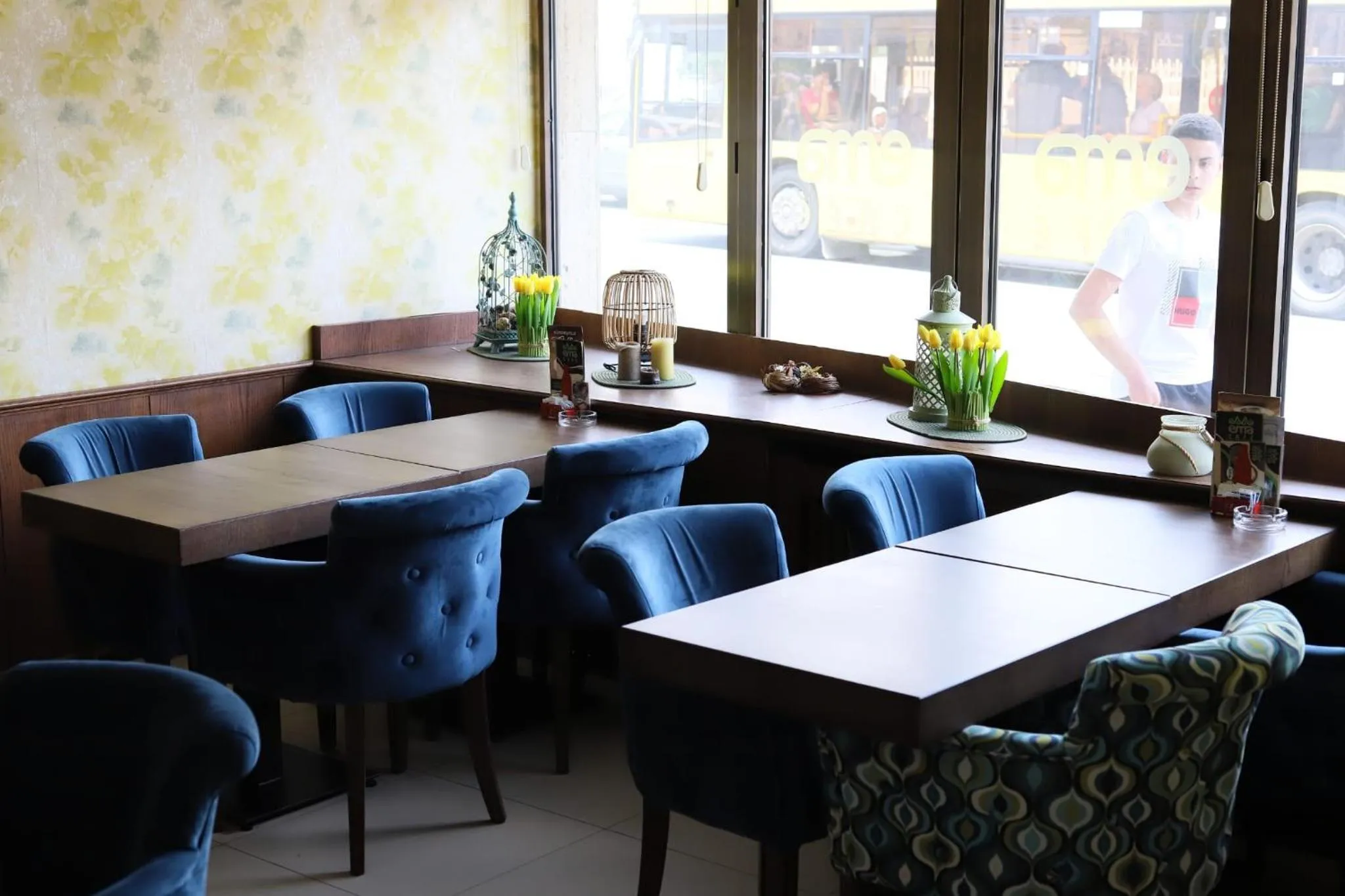 Coffee/tea facilities in Garni Hotel Ema