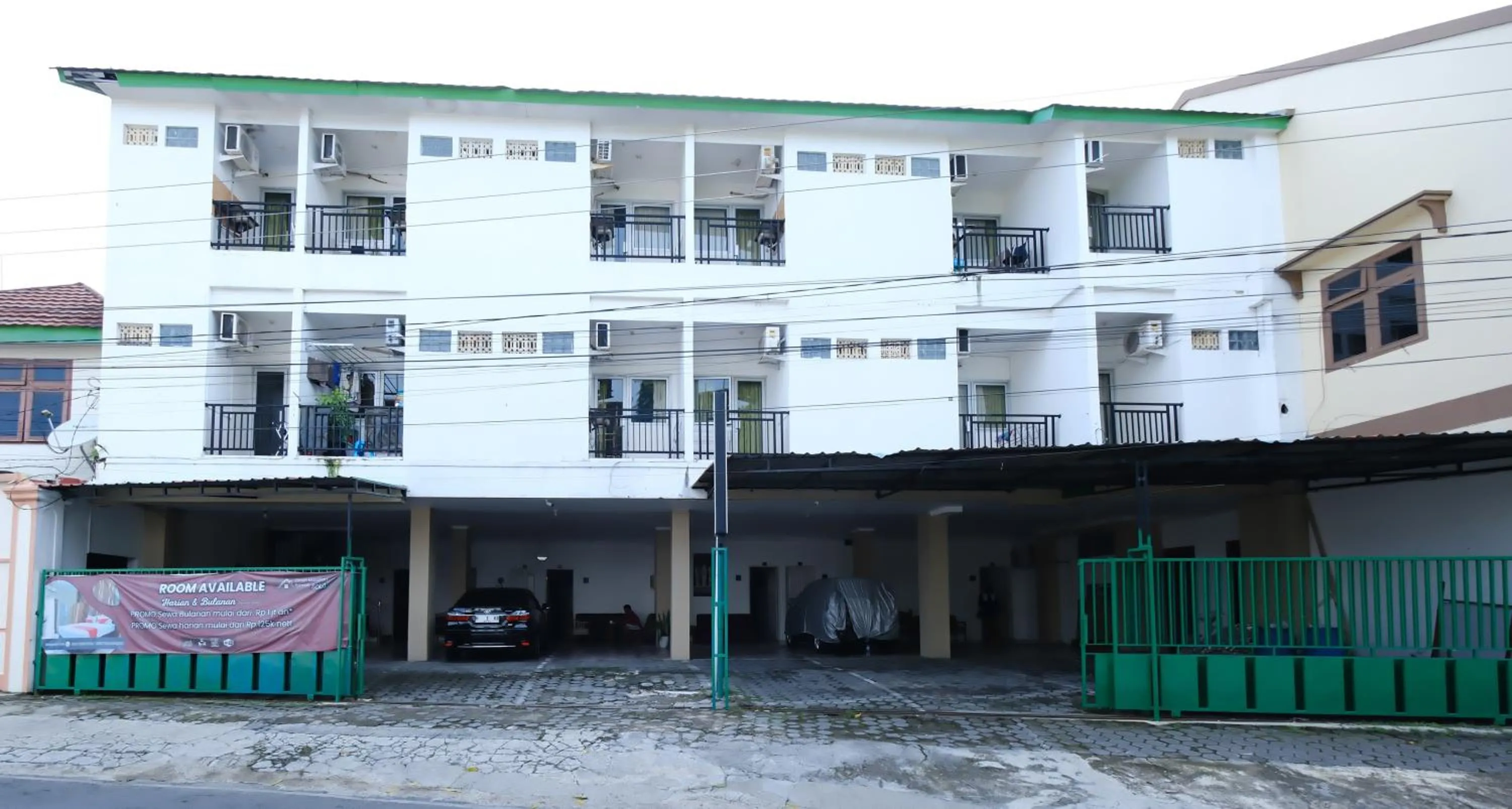 Property building in Omah Manahan