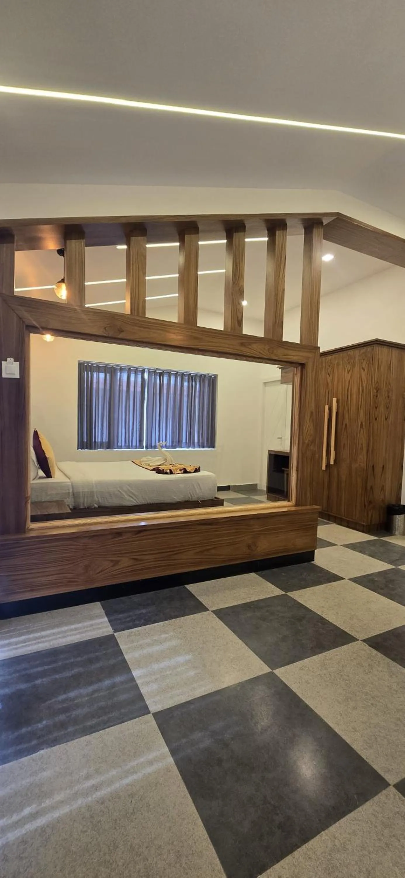 Photo of the whole room in Fortune Retreats