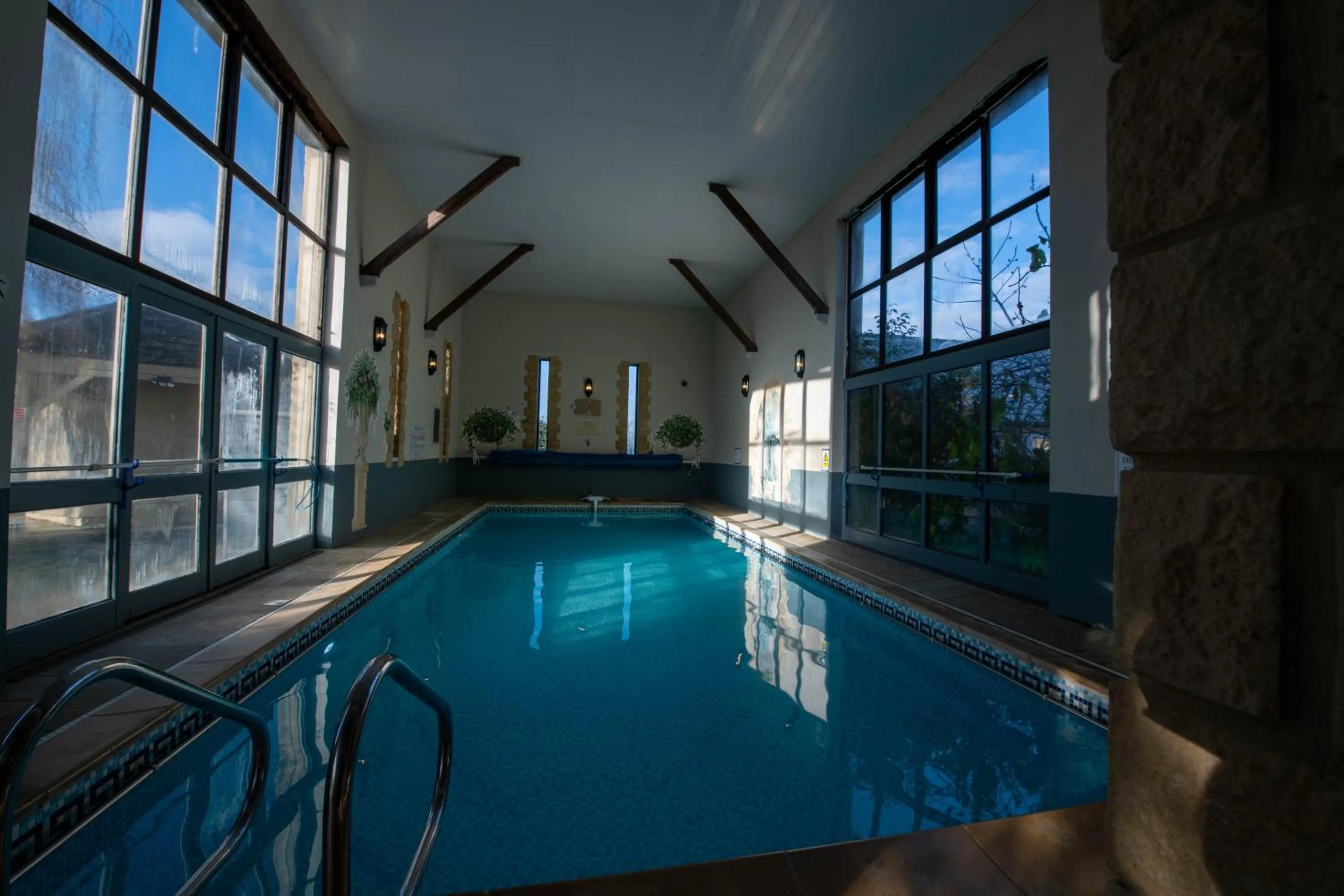 Swimming pool in Widbrook Grange