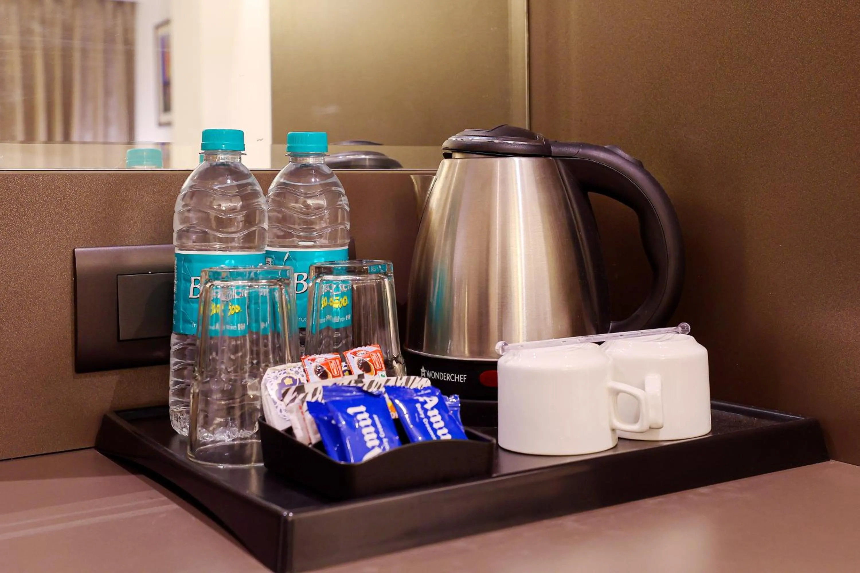 Coffee/tea facilities in OPO Iffco Chowk, Gurgaon
