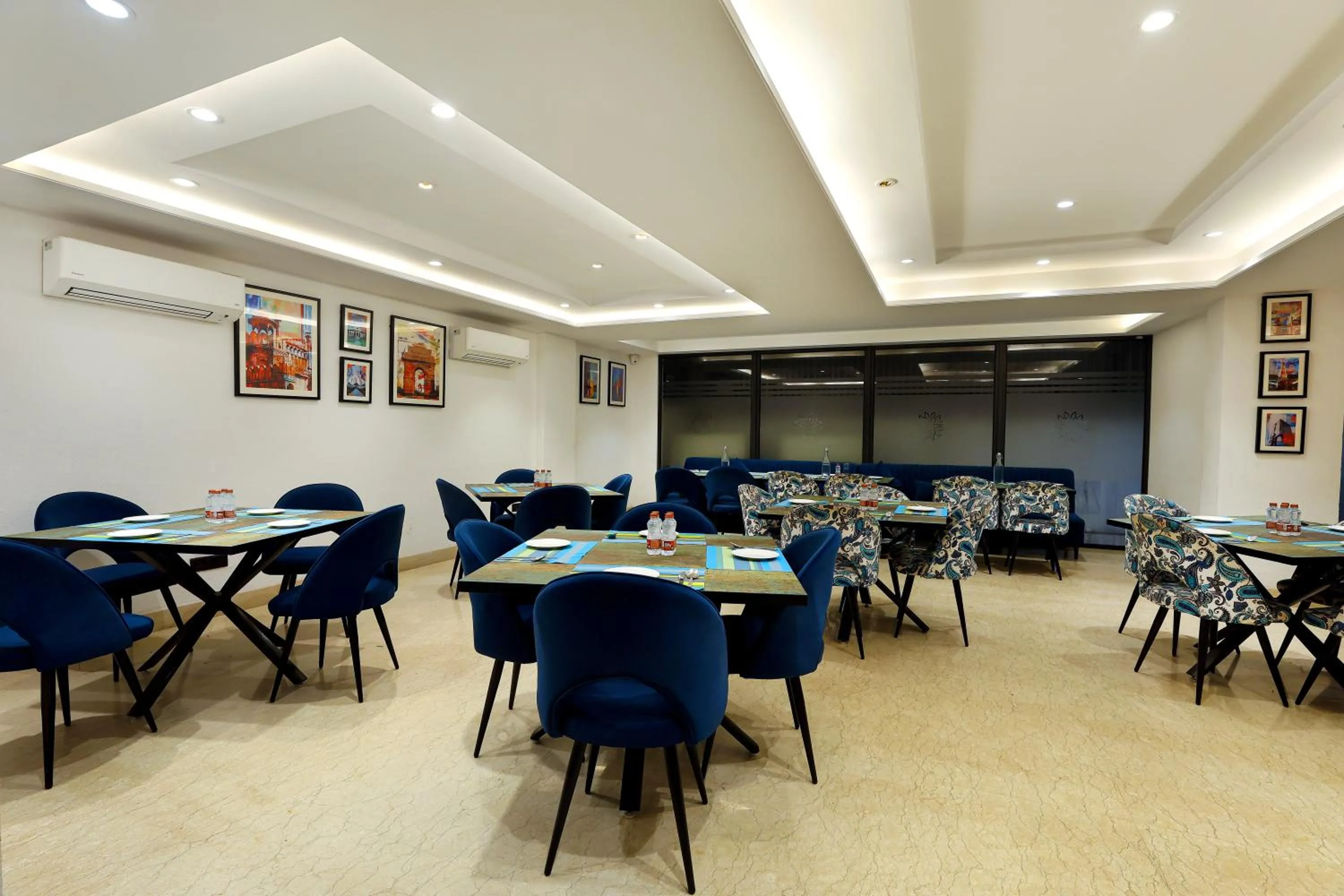 Restaurant/places to eat in OPO Iffco Chowk, Gurgaon