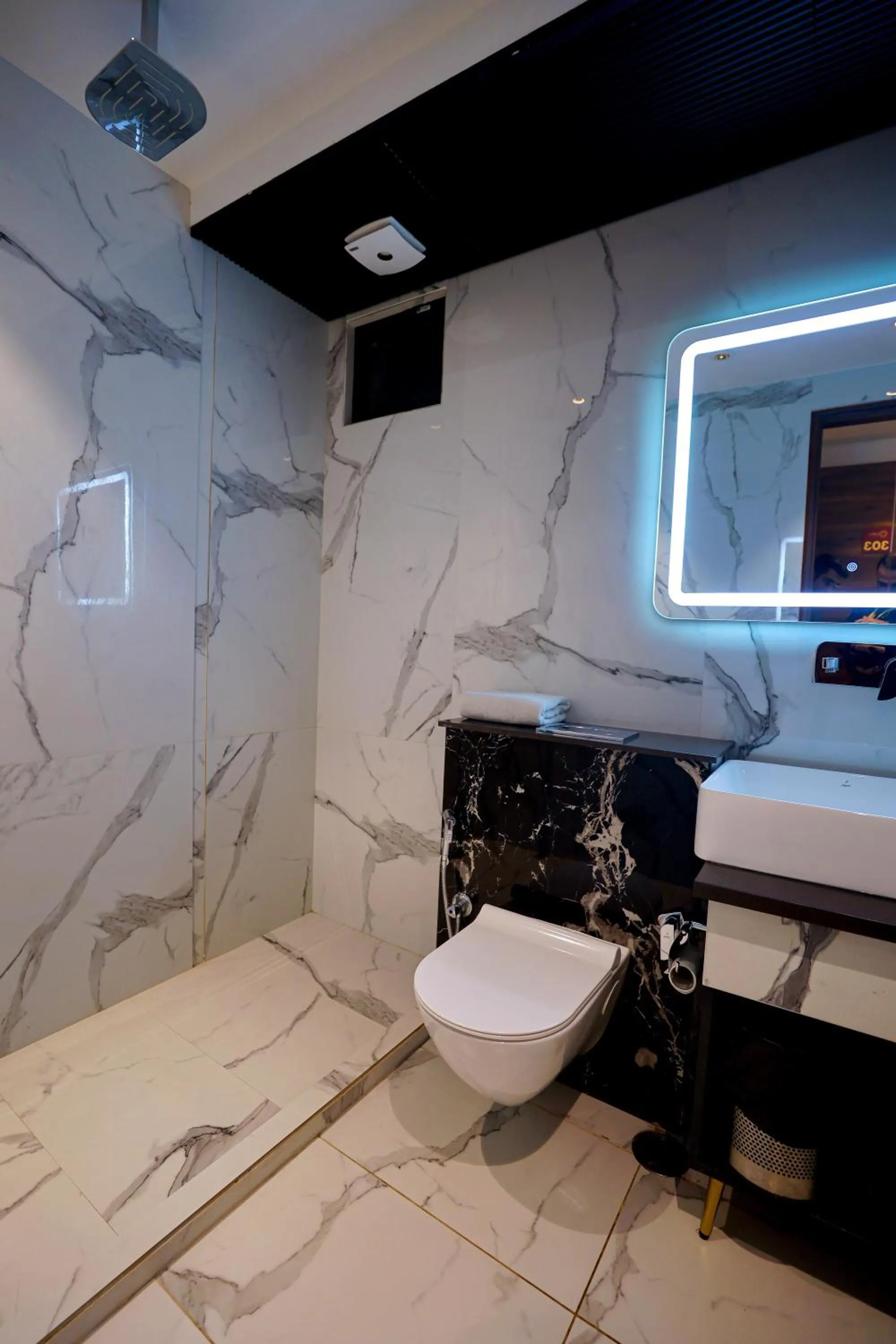 Bathroom in OPO Iffco Chowk, Gurgaon
