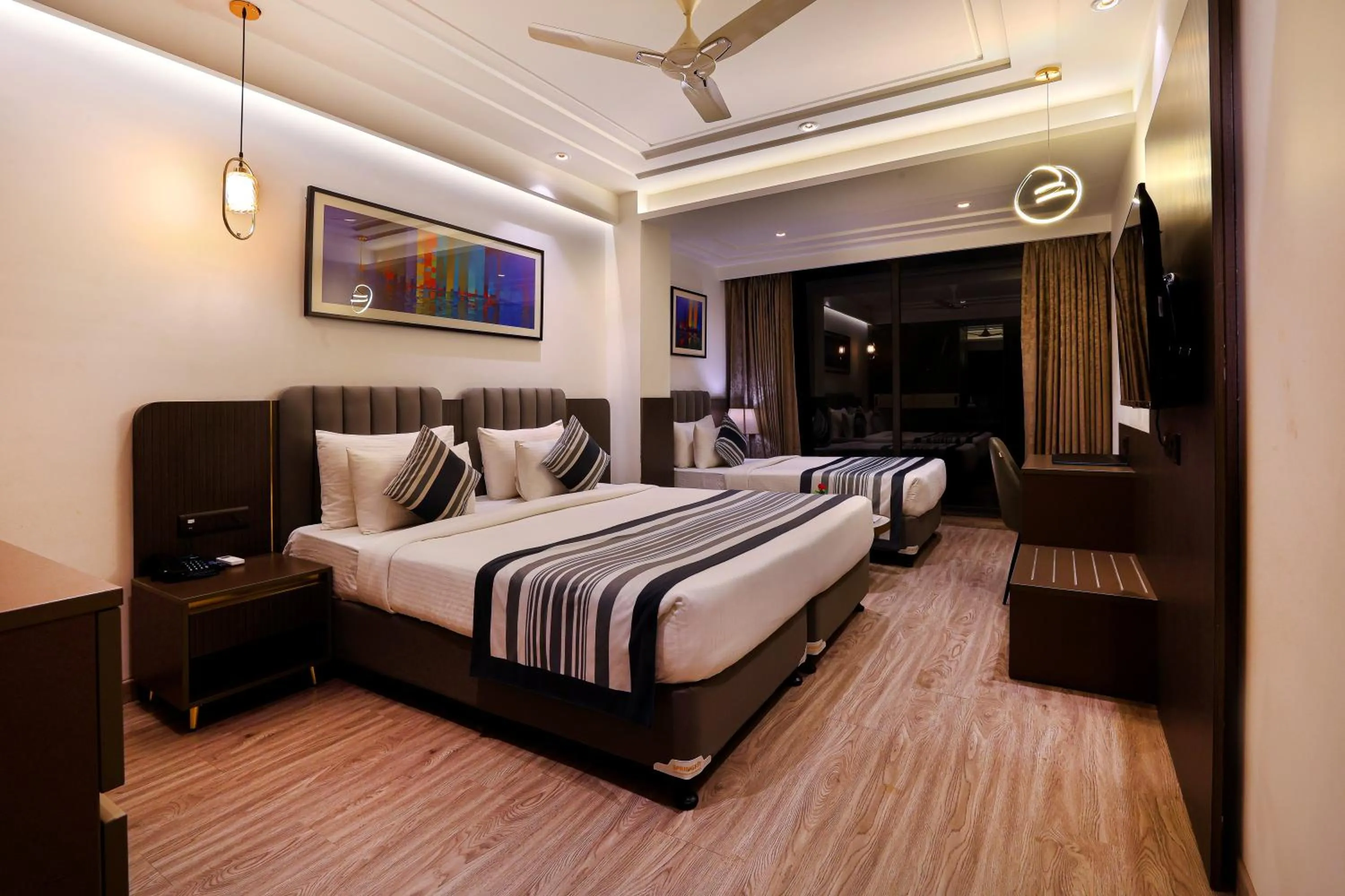 Photo of the whole room, Bed in OPO Iffco Chowk, Gurgaon