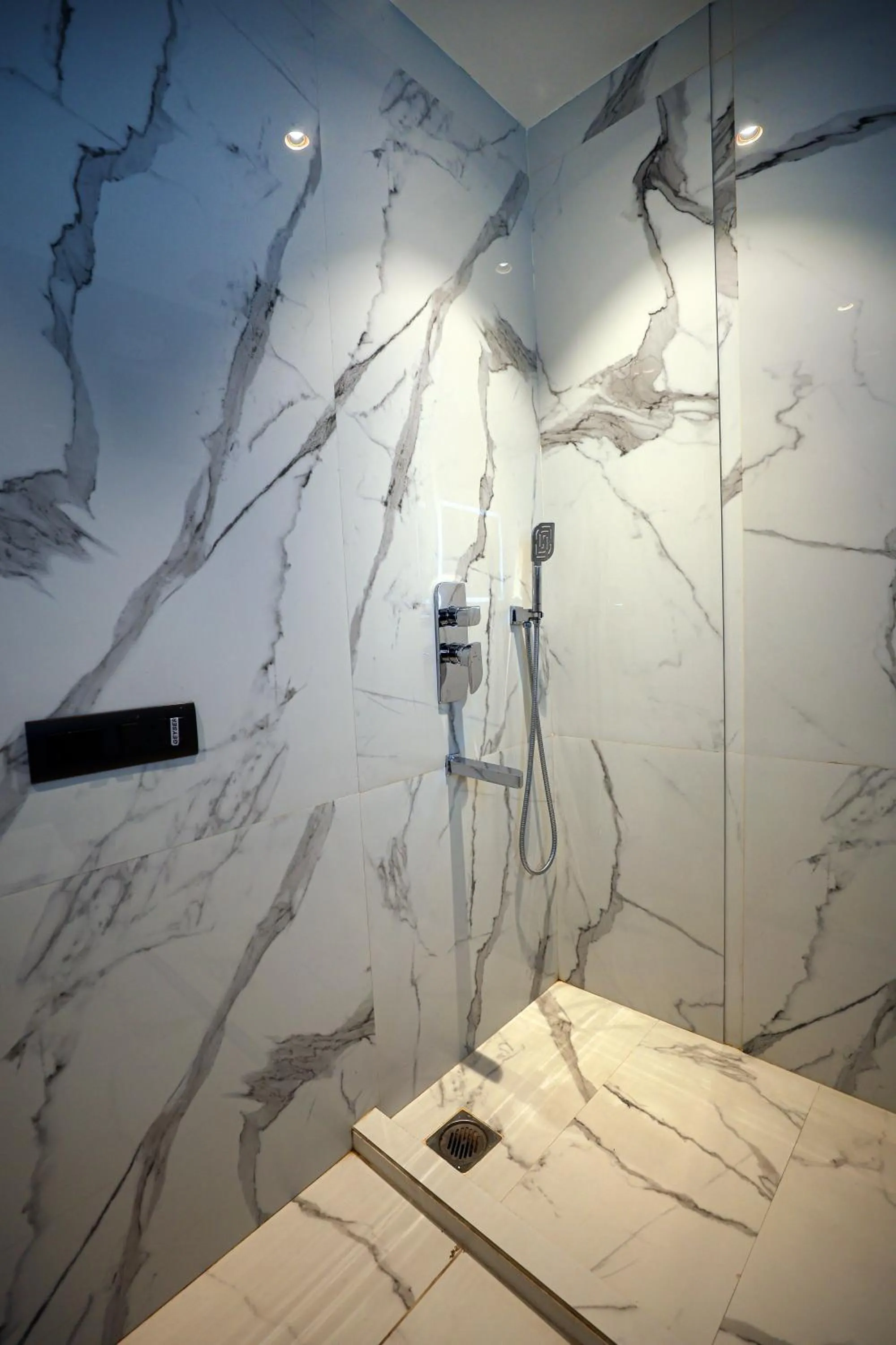 Bathroom in OPO Iffco Chowk, Gurgaon