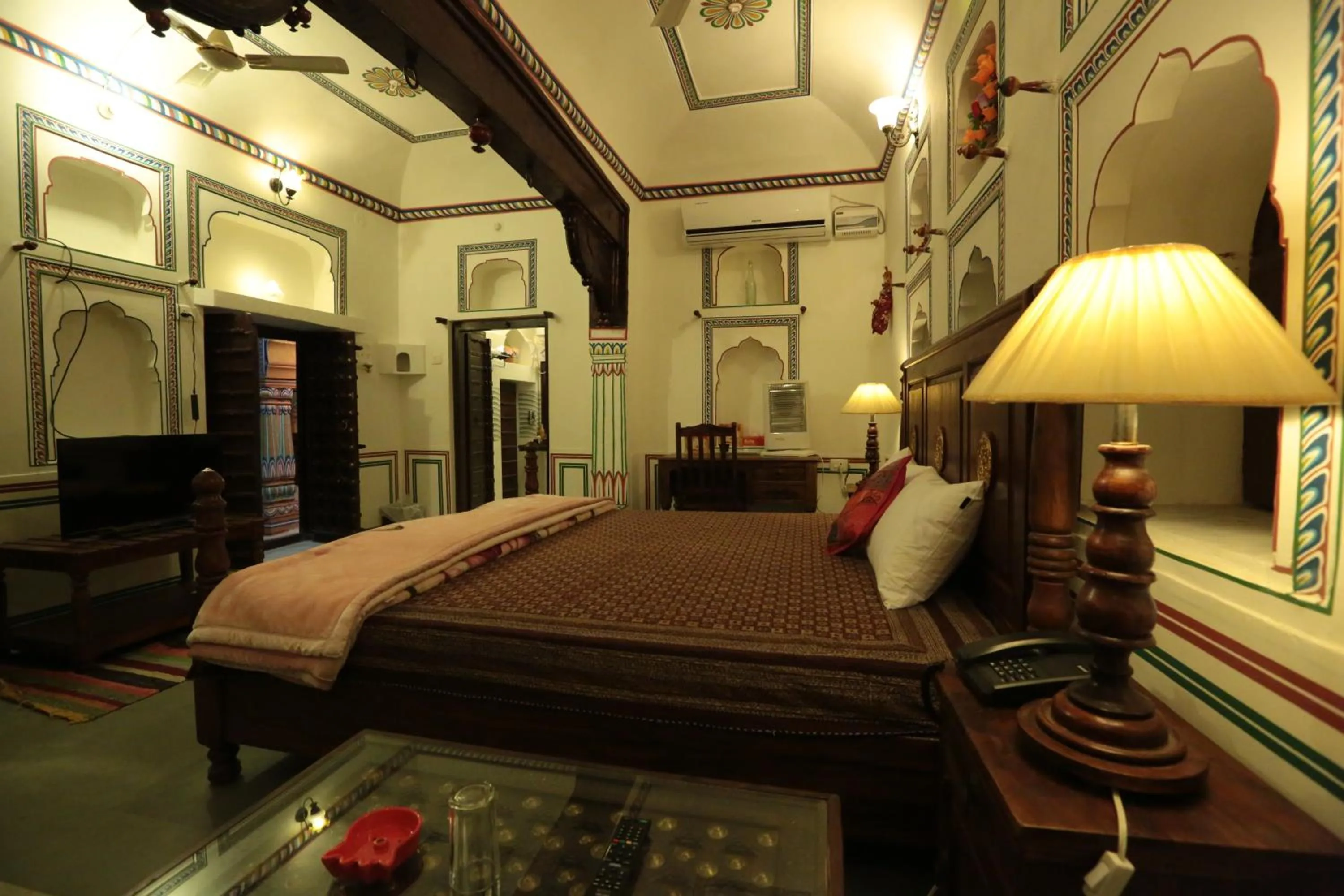 Photo of the whole room, Bed in Hotel Radhika Haveli, Mandawa