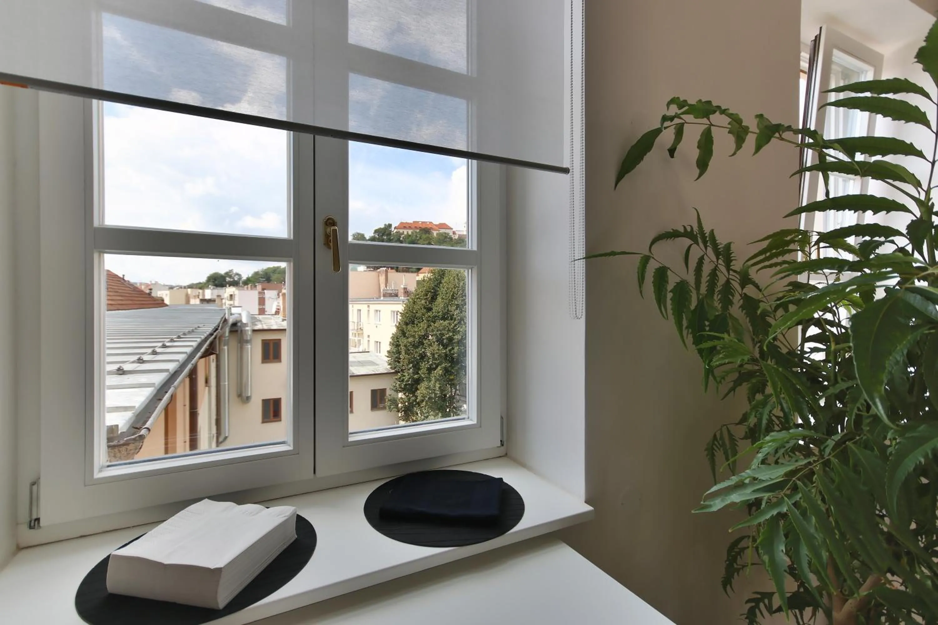 Day in Atrium Apartments