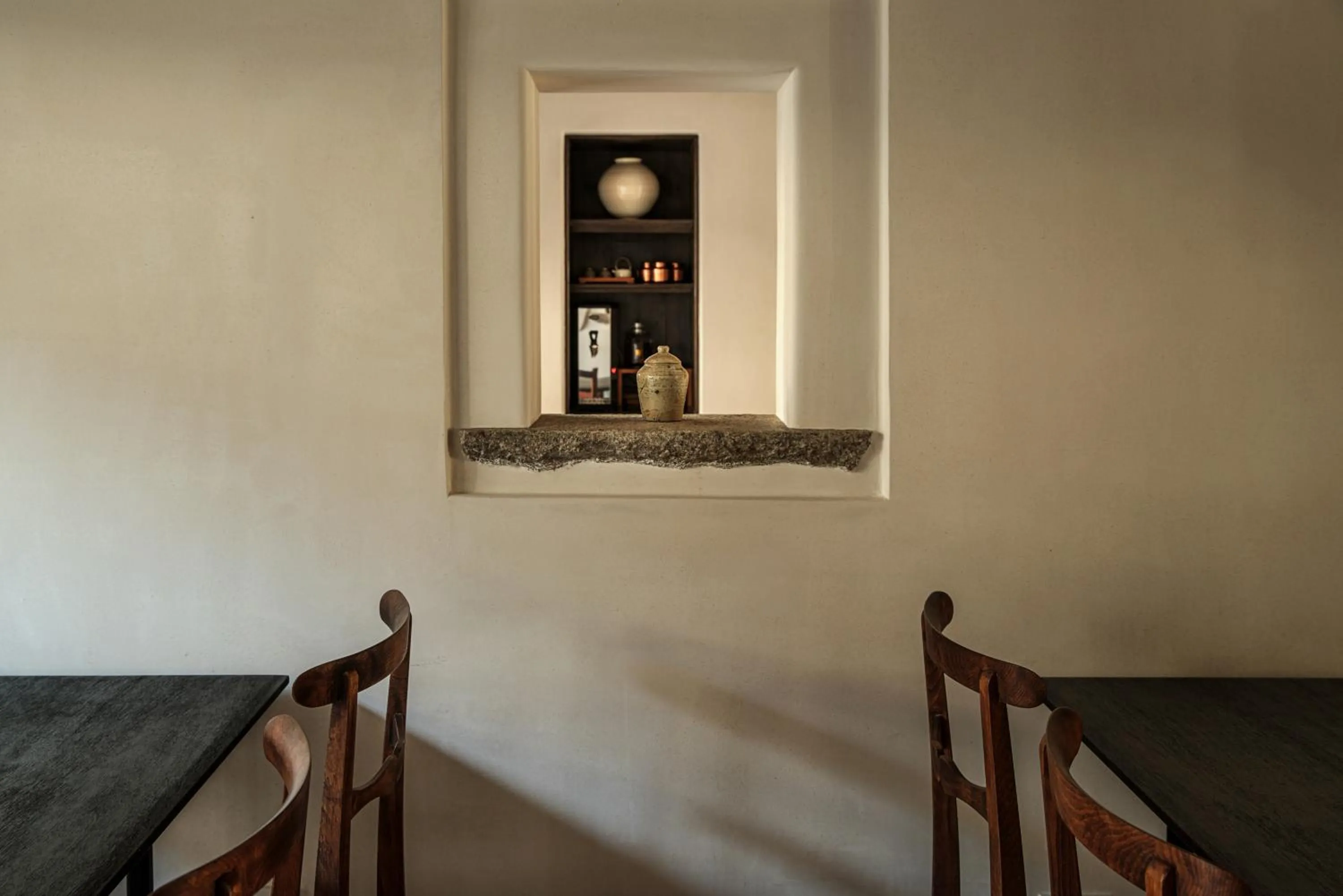 Seating area in Dali Ancient Town Anyu Hotel