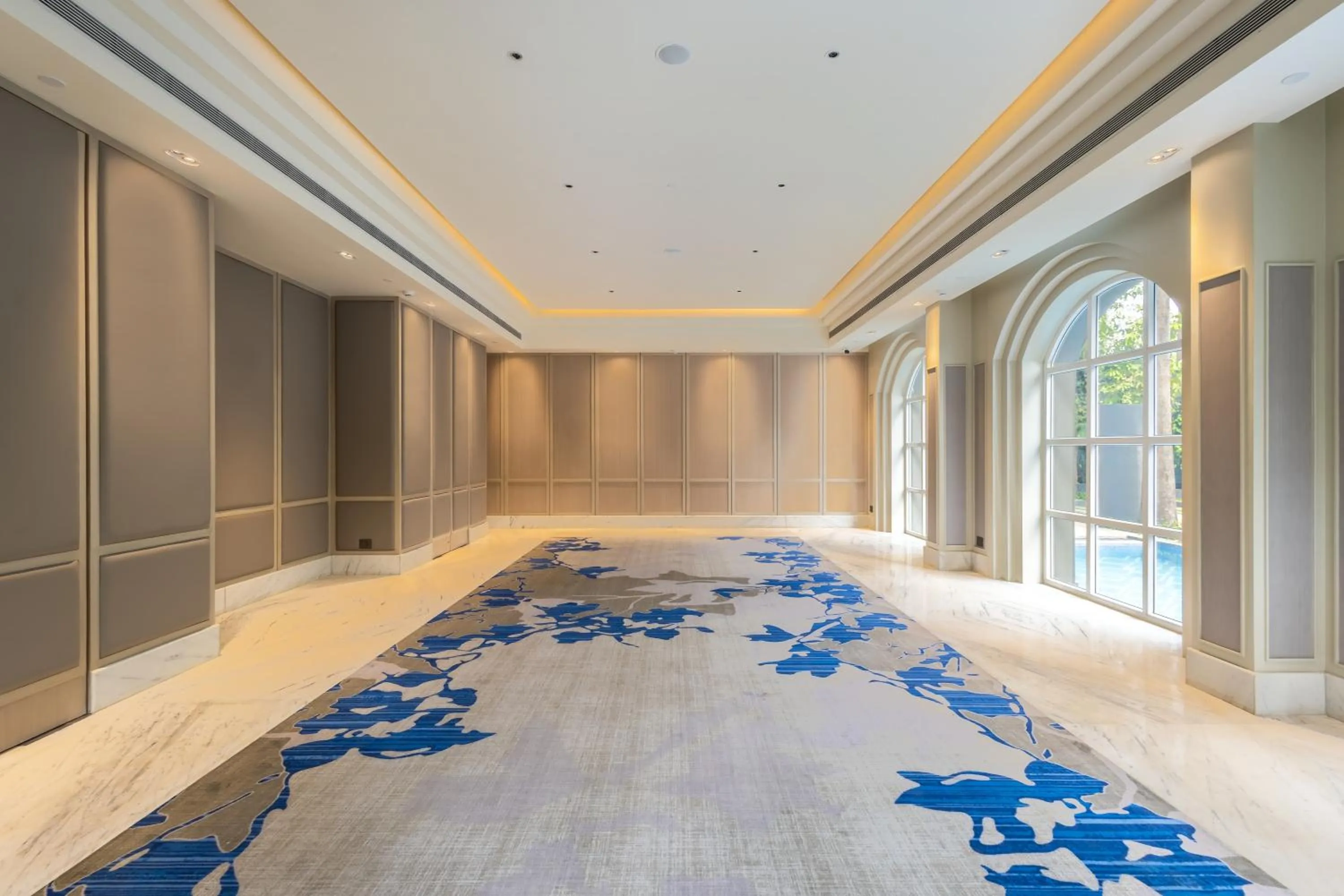 Banquet/Function facilities, Bed in Enrise by Sayaji Lonavala