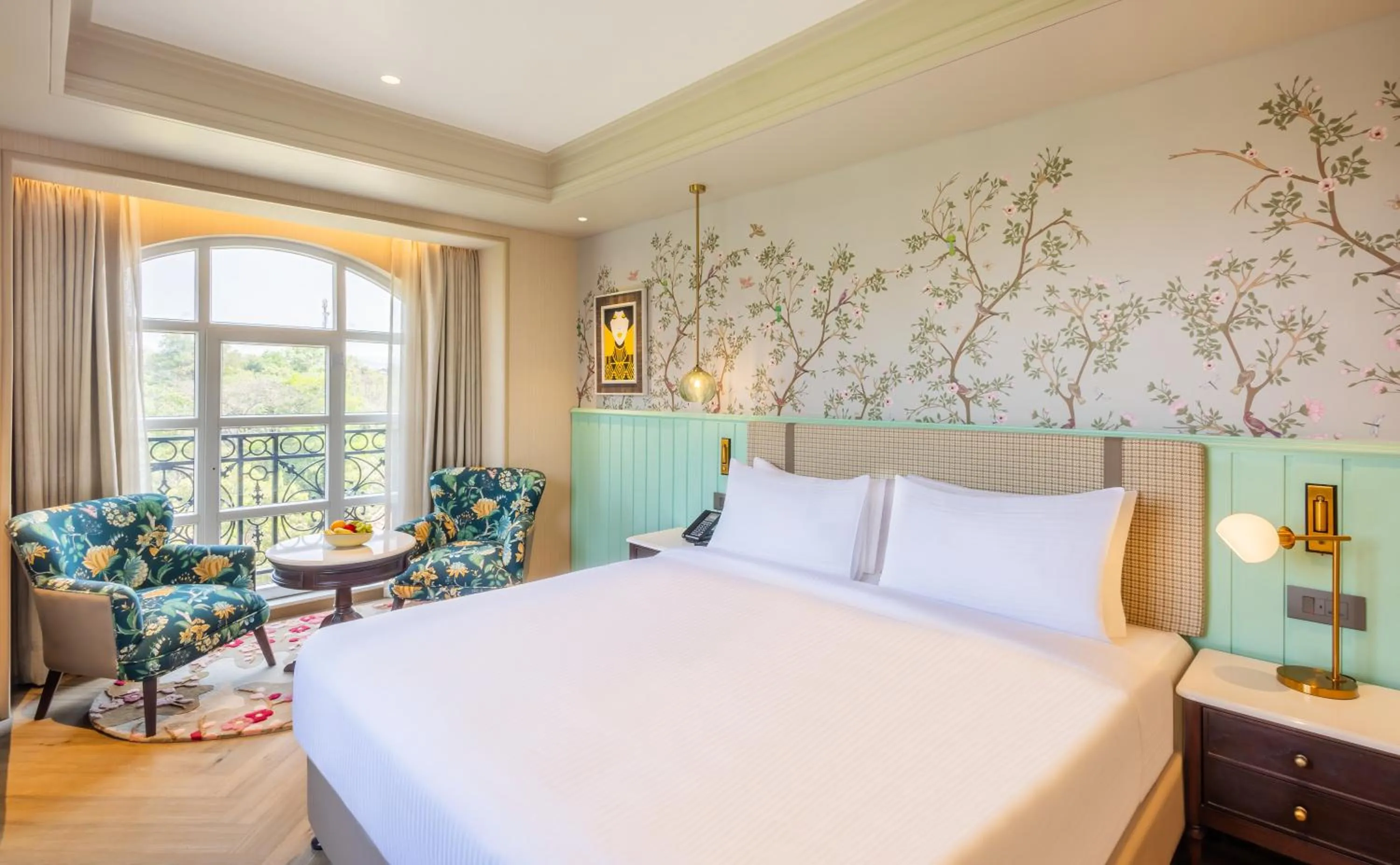 Bedroom, Bed in Enrise by Sayaji Lonavala