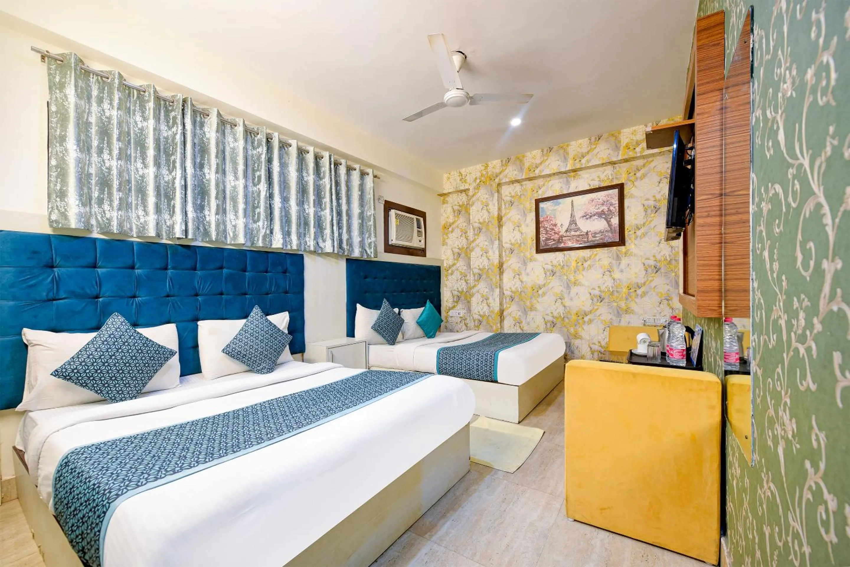 Bedroom, Bed in Hotel Ark Suites At Airport