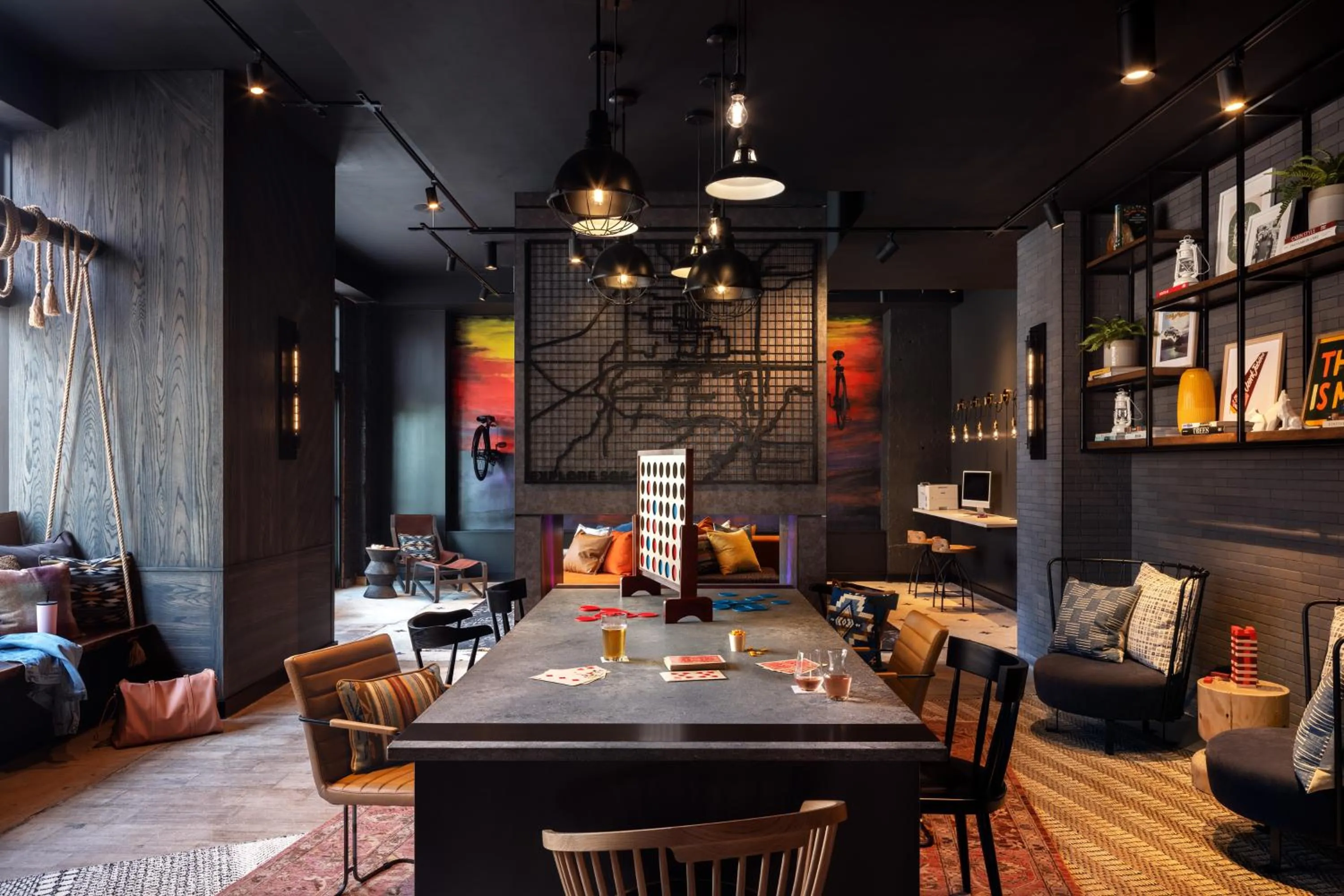 Seating area in Moxy Springfield Downtown