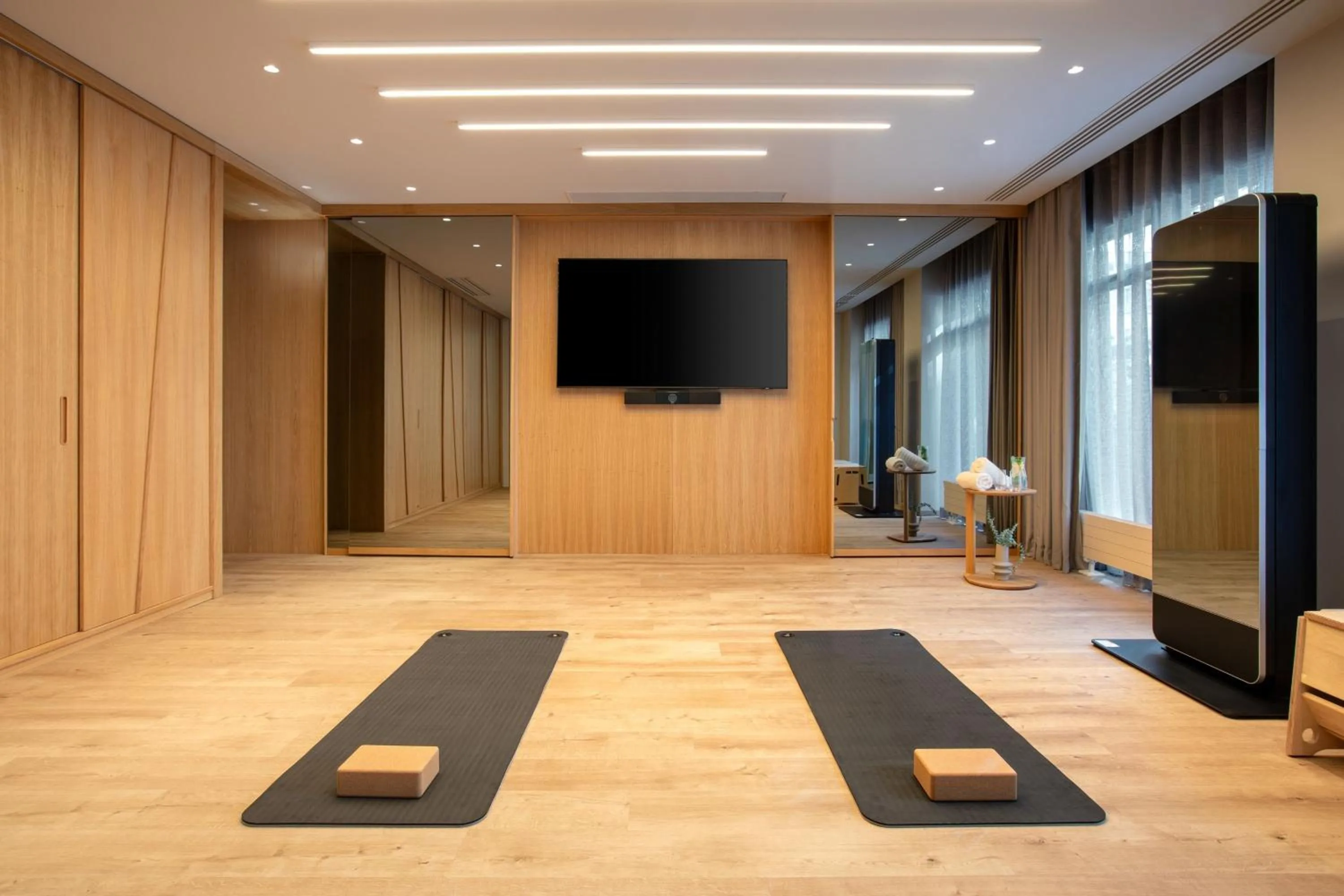 Fitness centre/facilities in Element by Westin Wroclaw