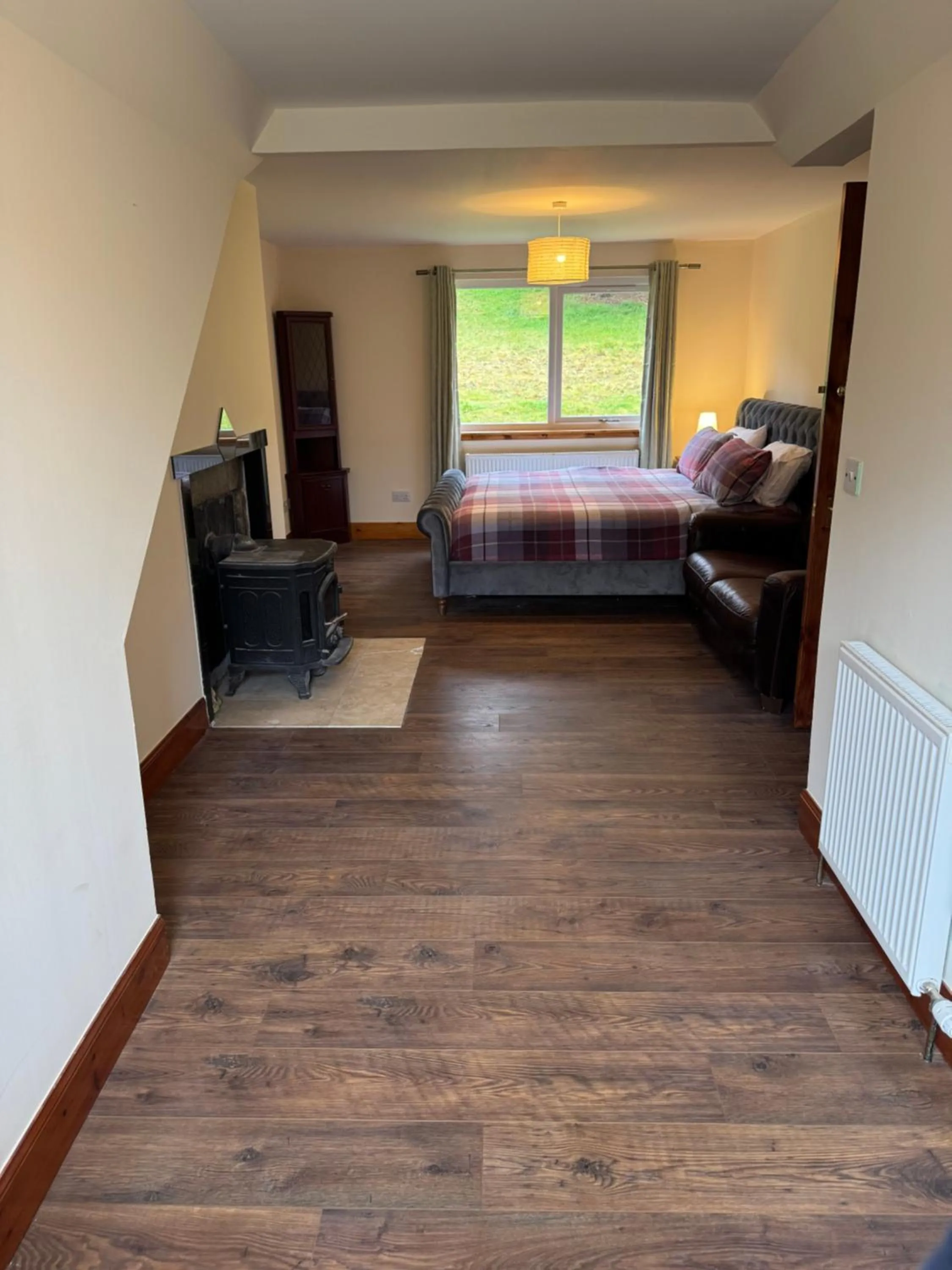 Bed in The Retreat Hotel