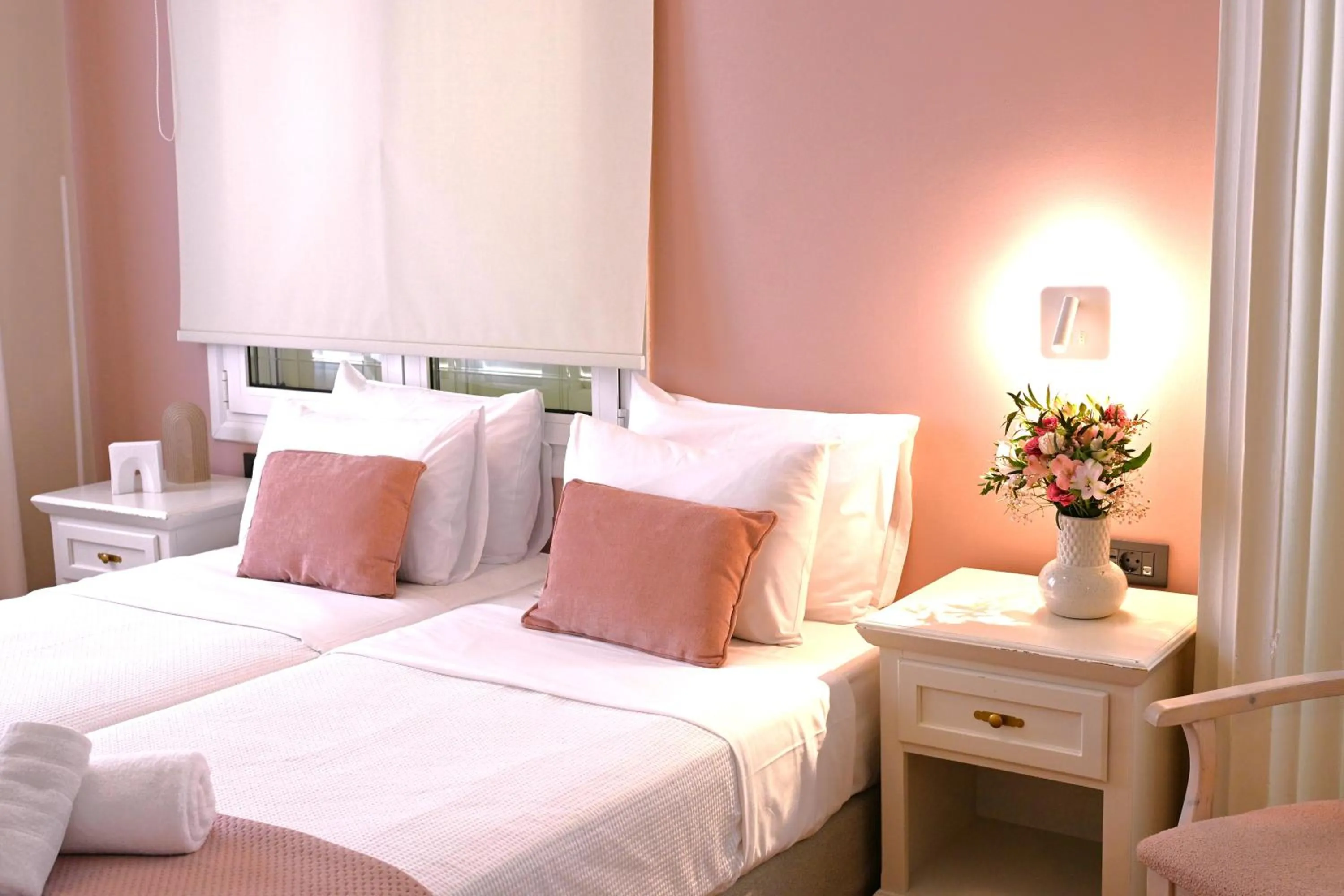 Photo of the whole room, Bed in Porto Nafplio