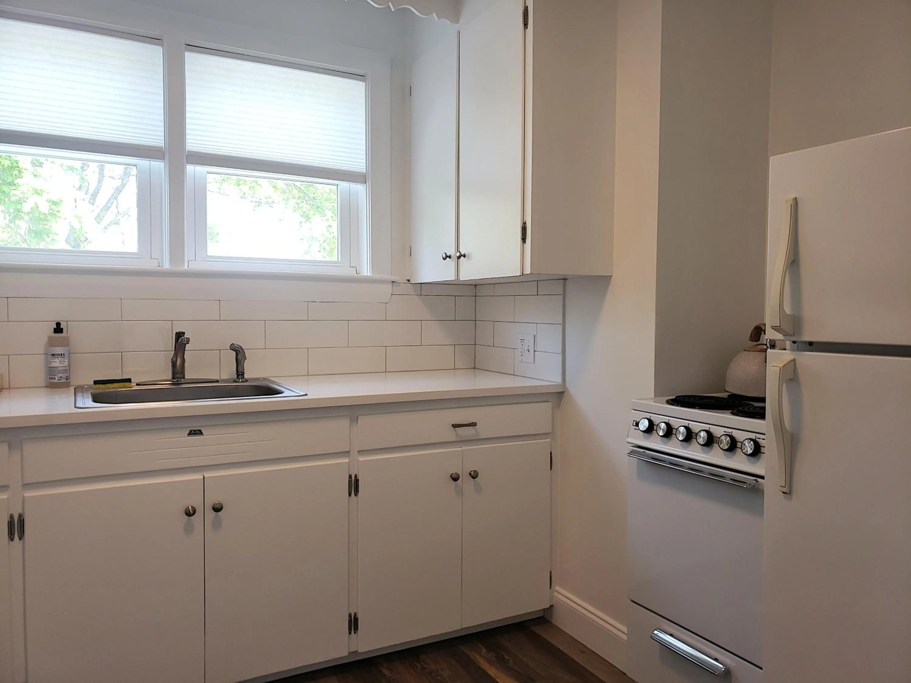 Kitchen or kitchenette in Little Fig Hotel