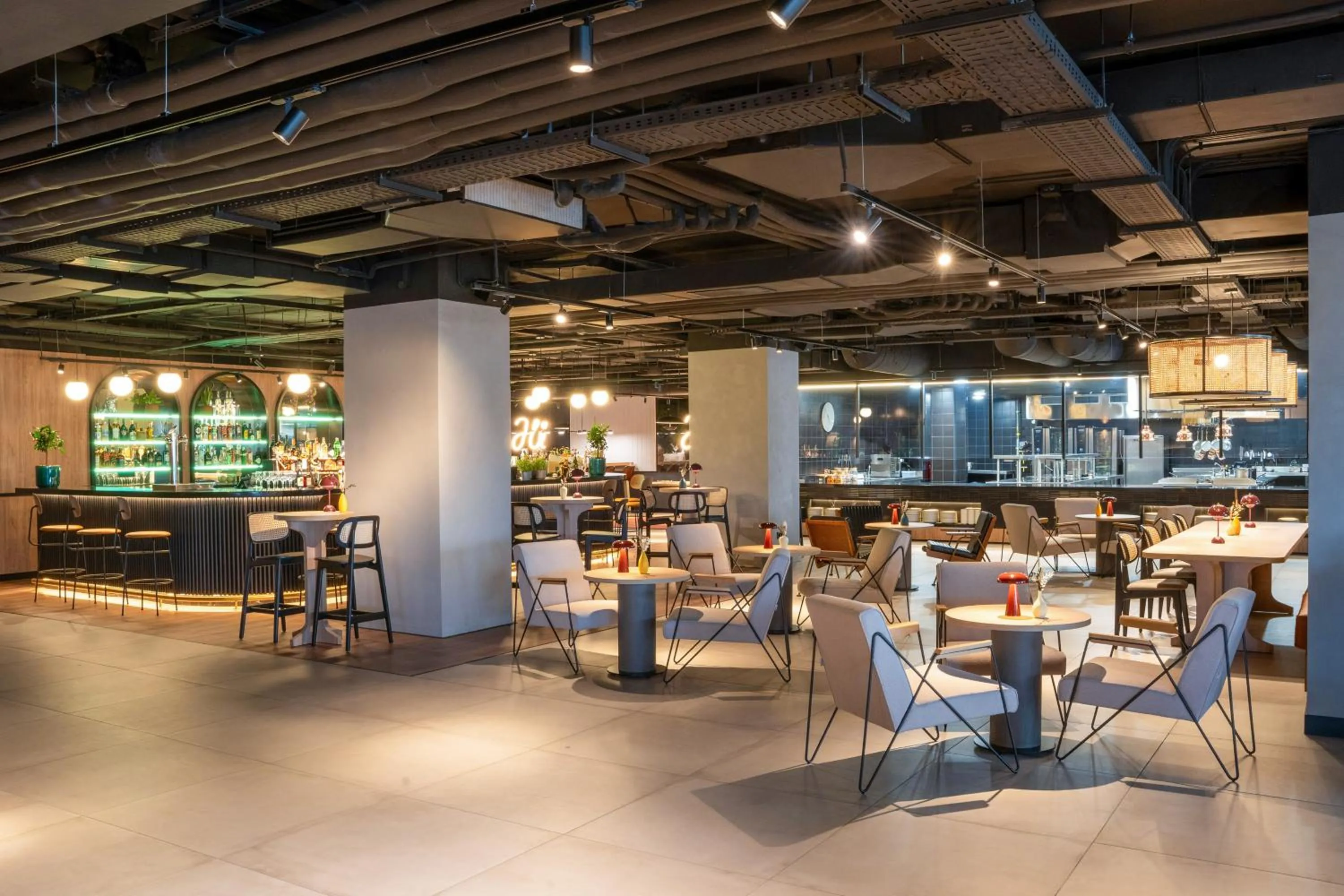 Restaurant/places to eat in INNSiDE by Meliá Madrid Valdebebas
