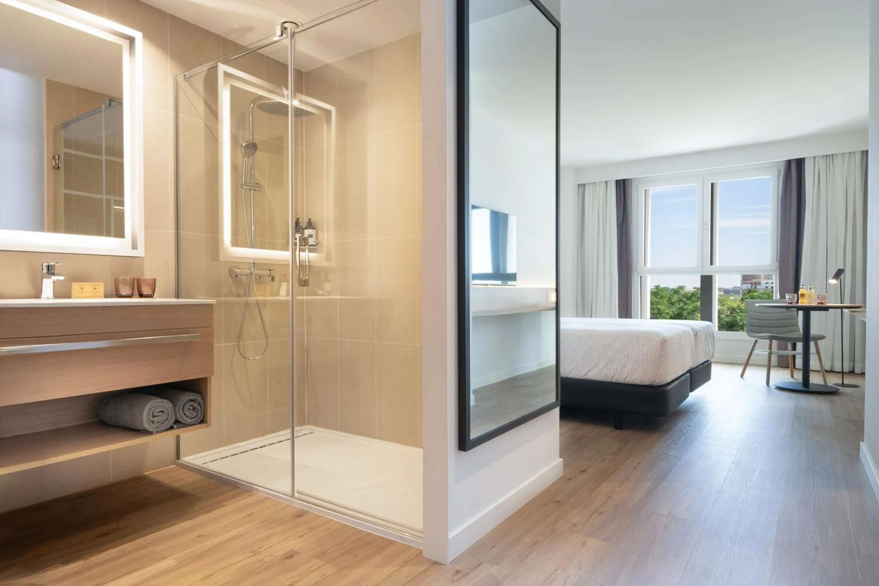 Bathroom in INNSiDE by Meliá Madrid Valdebebas