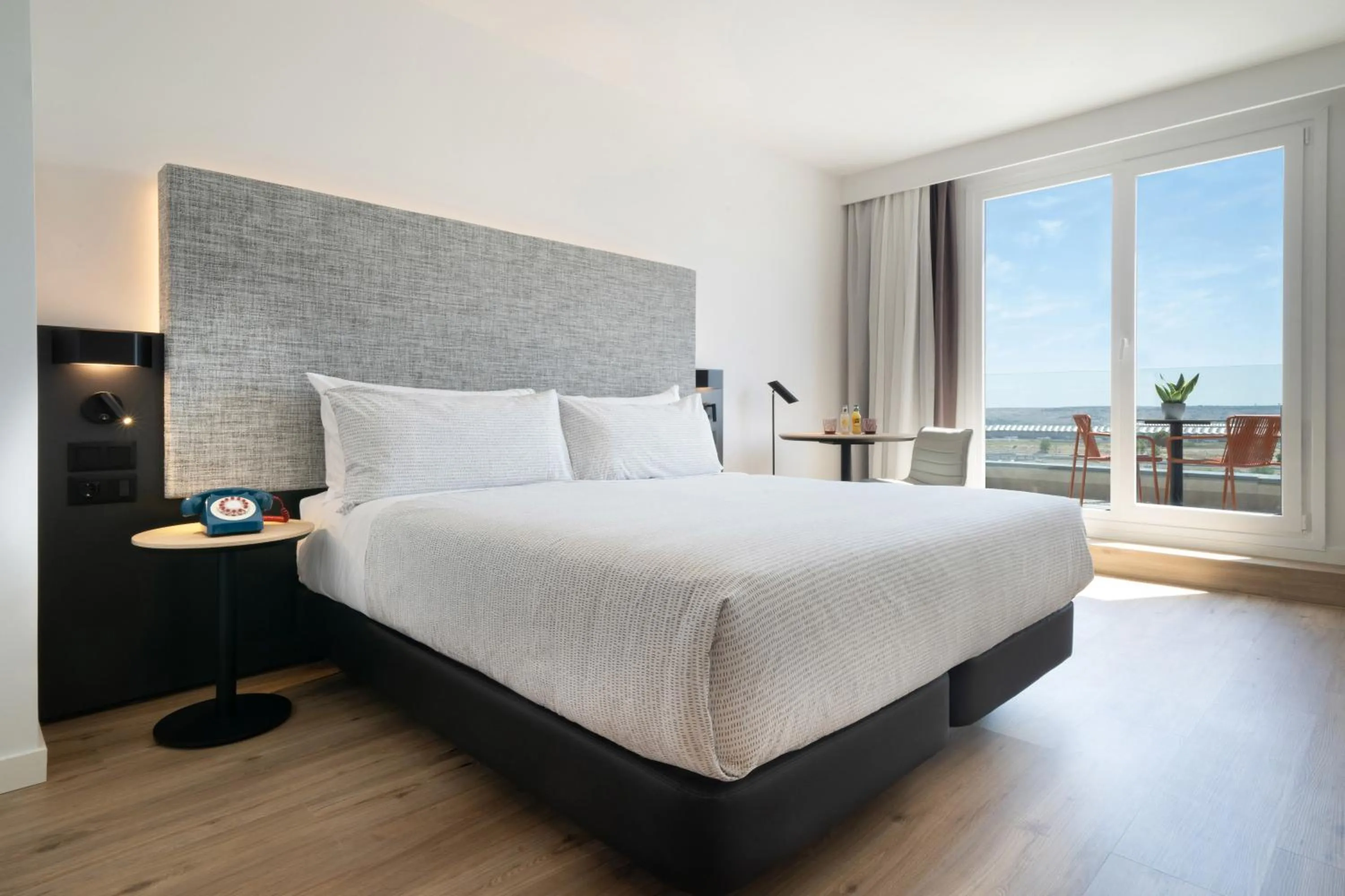 Bed in INNSiDE by Meliá Madrid Valdebebas