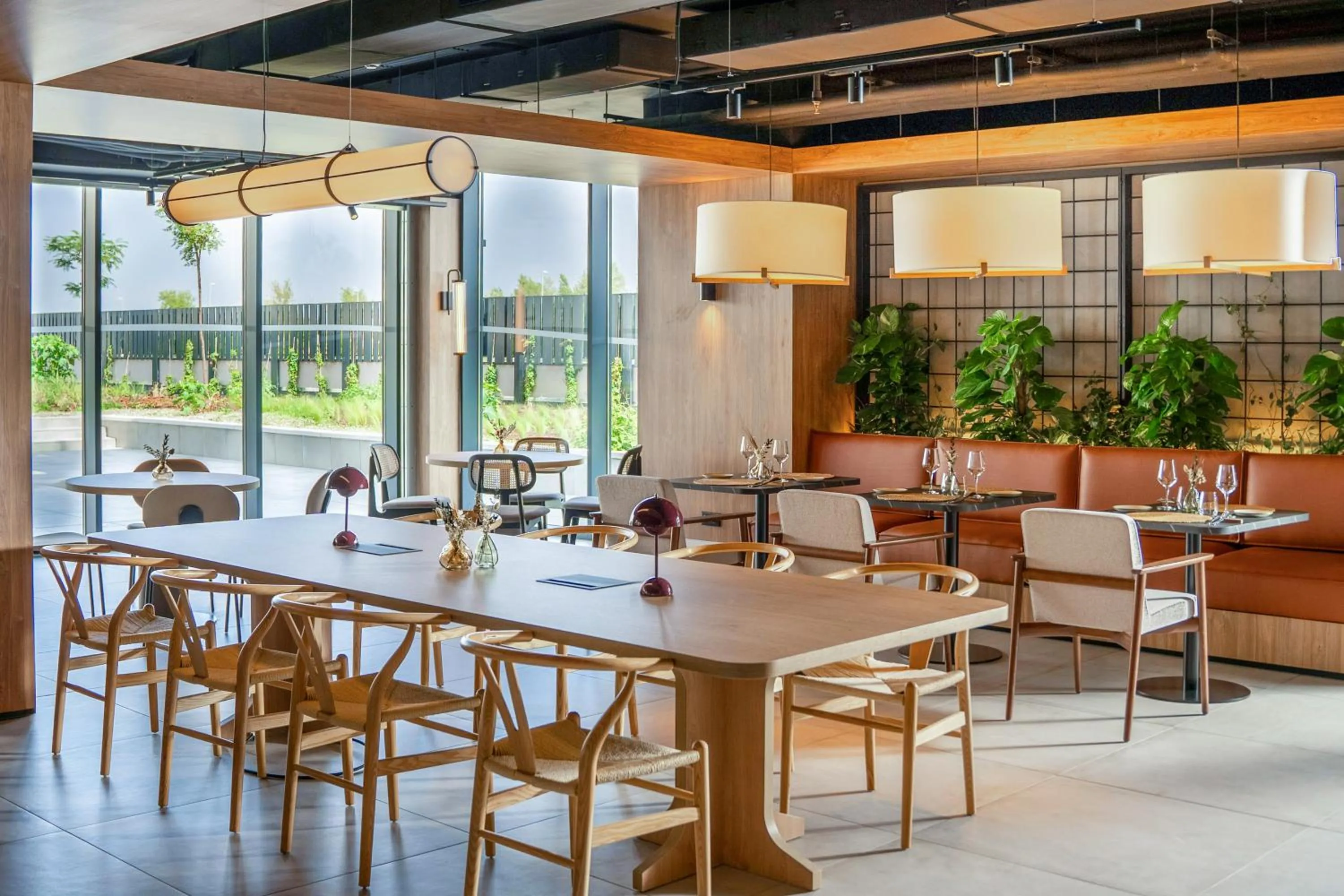 Restaurant/places to eat in INNSiDE by Meliá Madrid Valdebebas