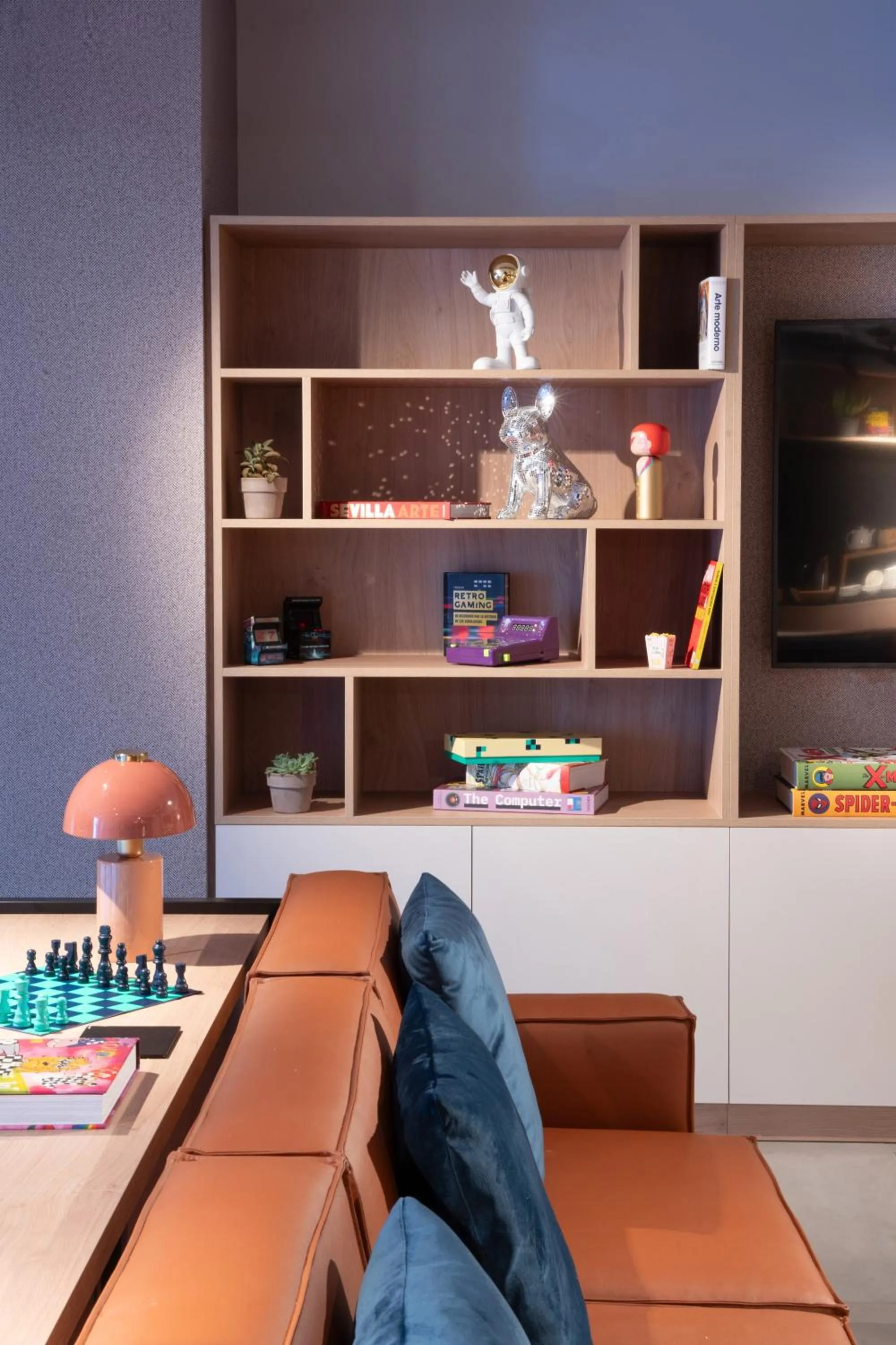 Game Room in INNSiDE by Meliá Madrid Valdebebas