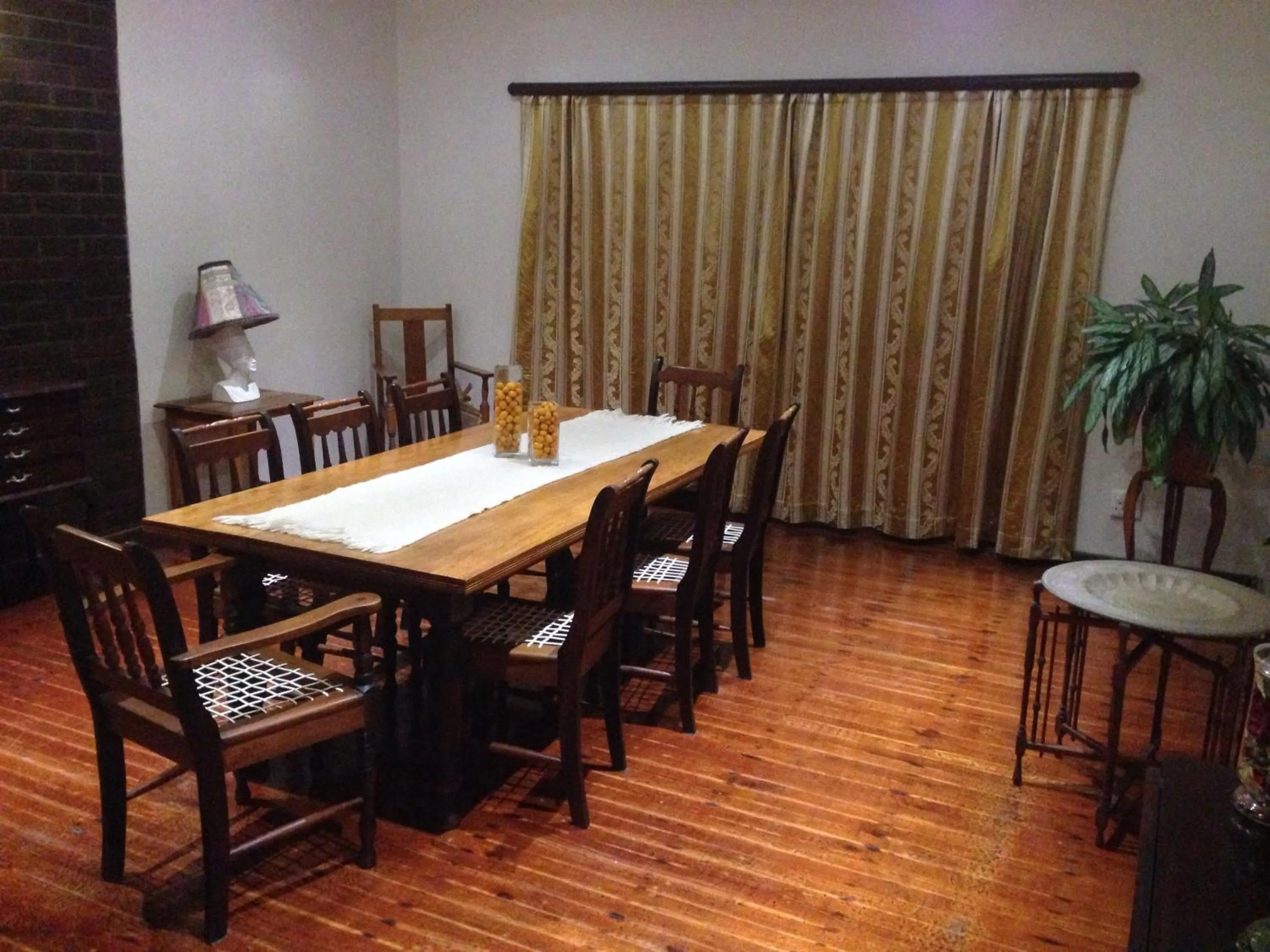 Dining area in theSolution BnB