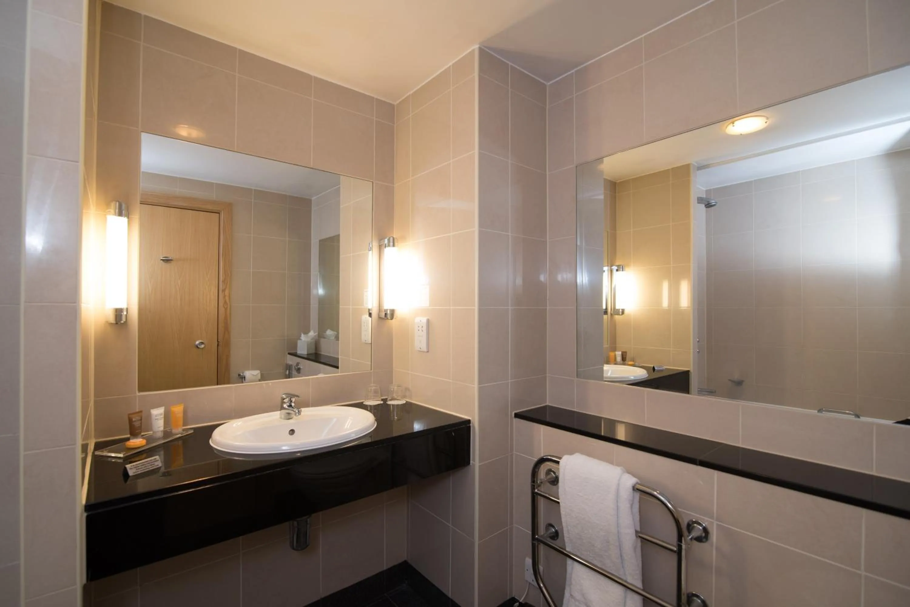 Bathroom in Regency Park Hotel, Health Club & Spa
