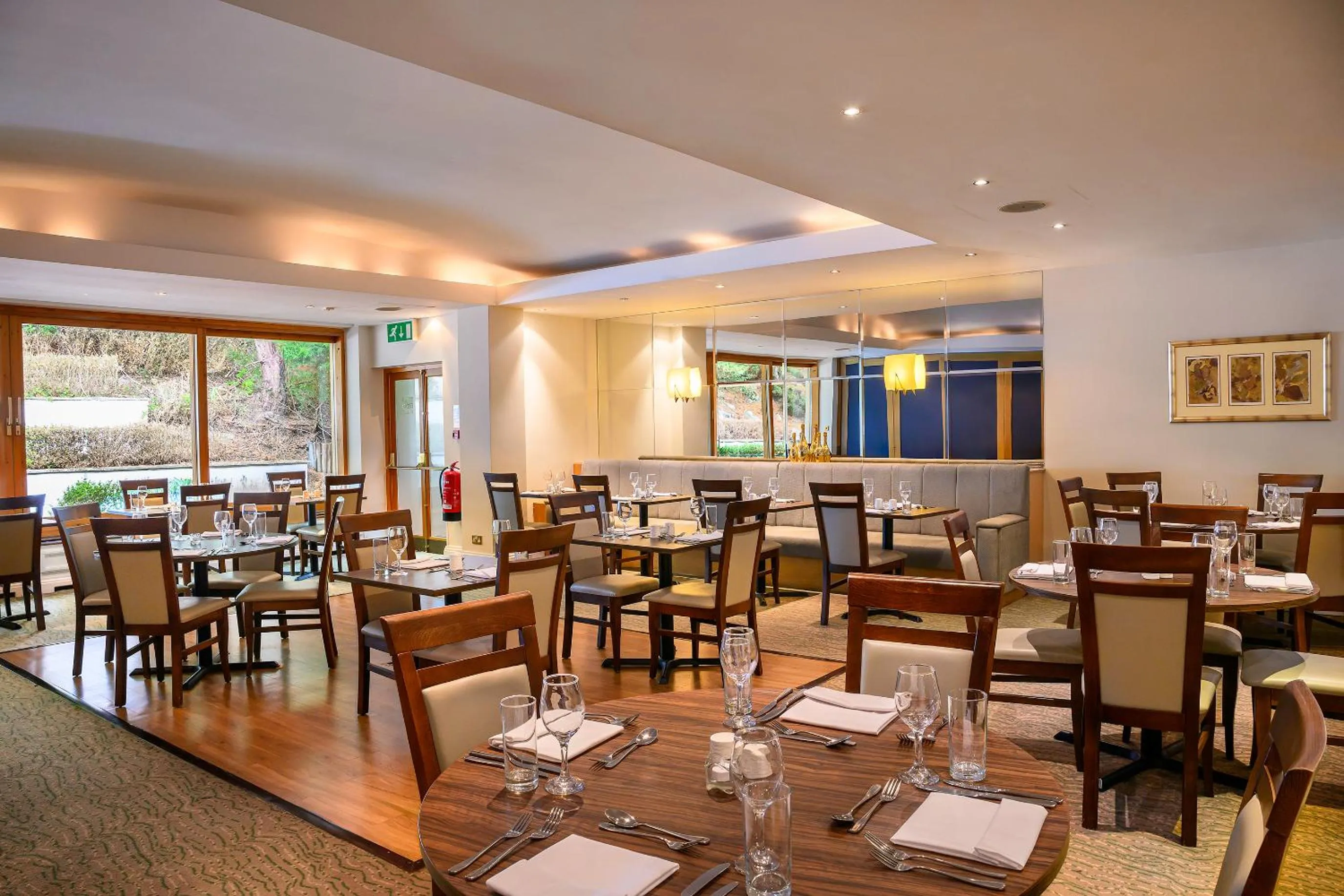 Restaurant/places to eat in Regency Park Hotel, Health Club & Spa
