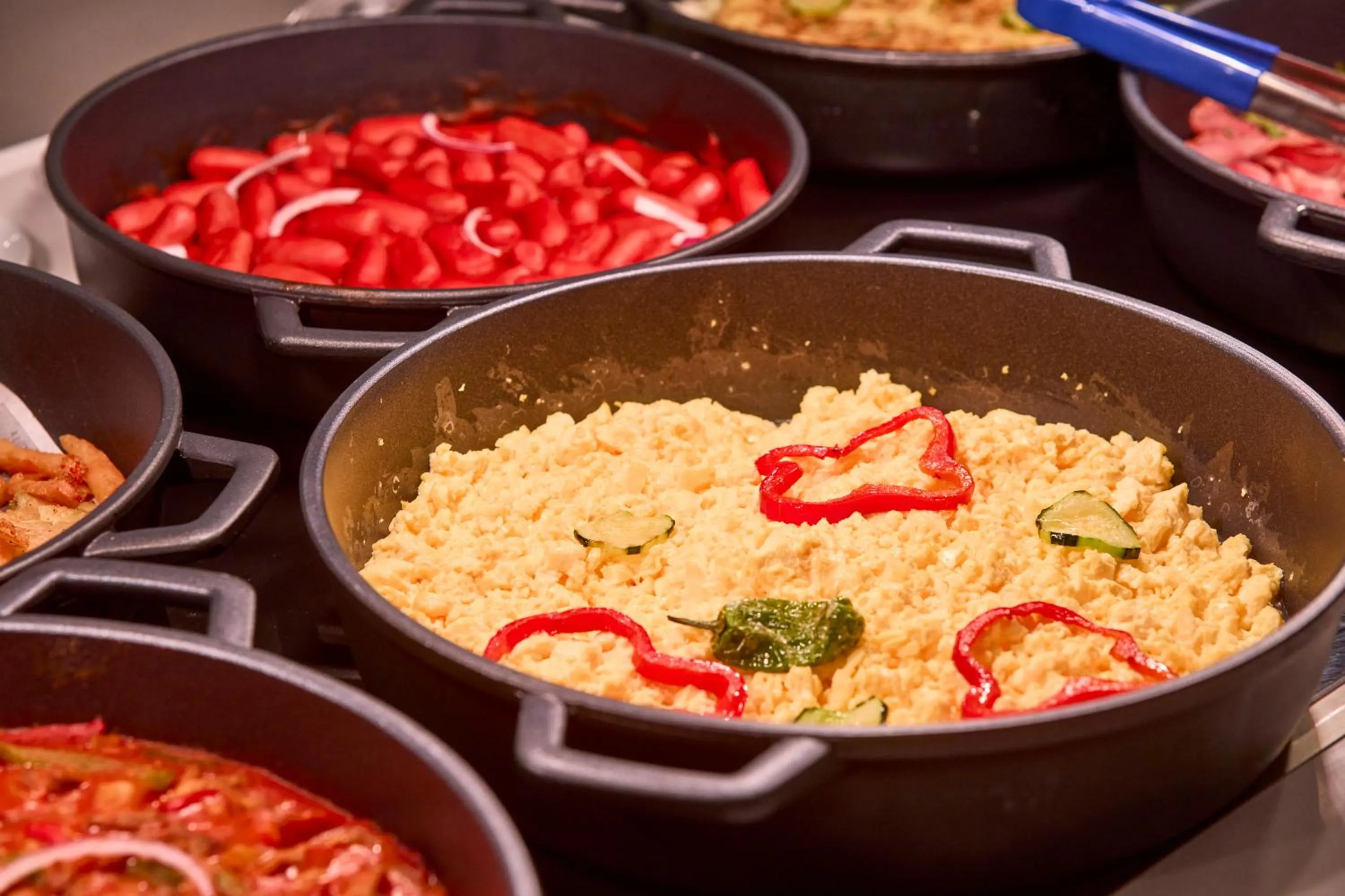 Food and drinks in AHOI! Urban Beach