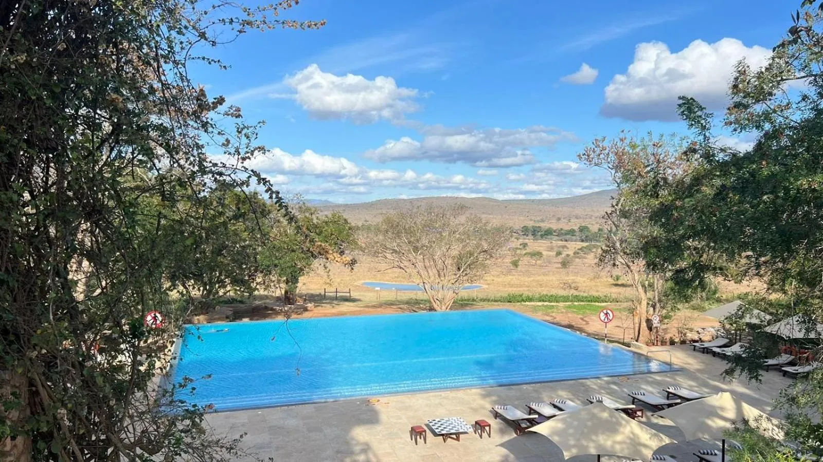 Swimming pool in Taita Hills Safari Resort & Spa