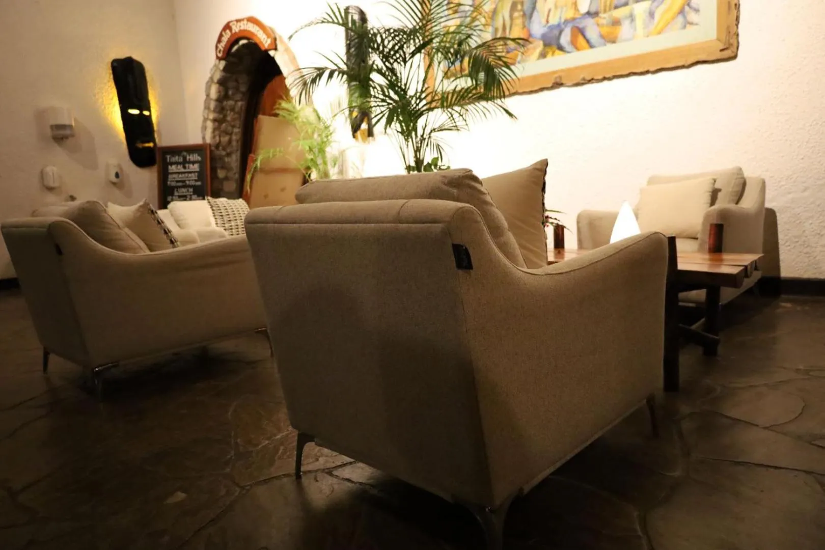 Lounge or bar in Taita Hills Safari Resort & Spa