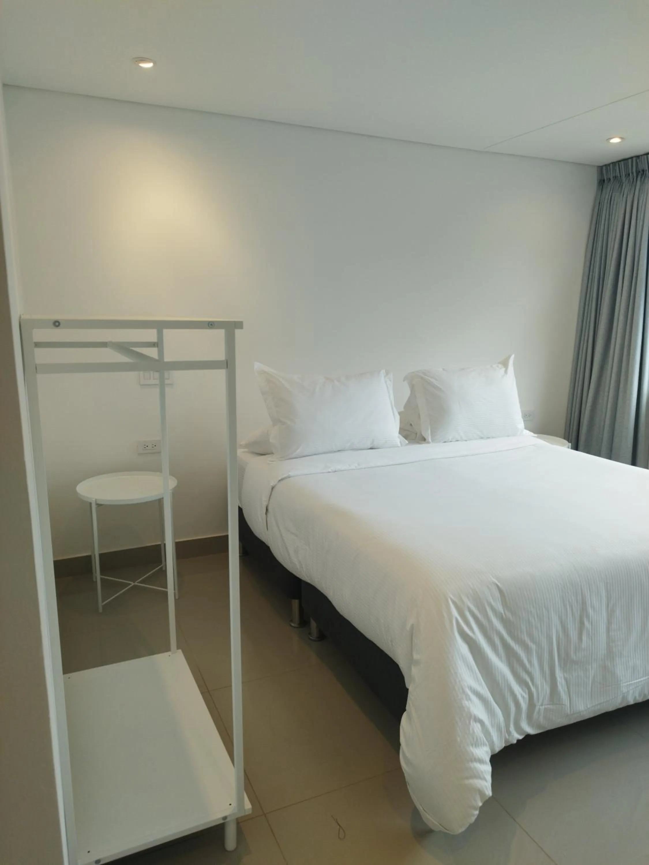 Bedroom, Bed in Eurolan 72