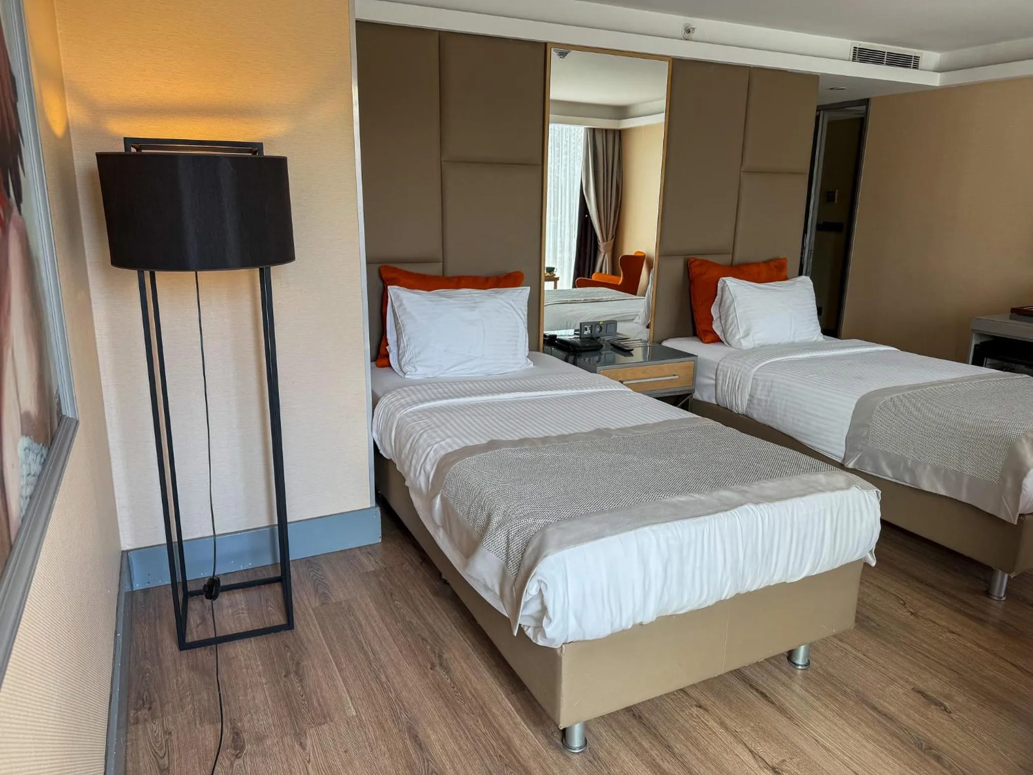 Bed in Manesol Old City Bosphorus